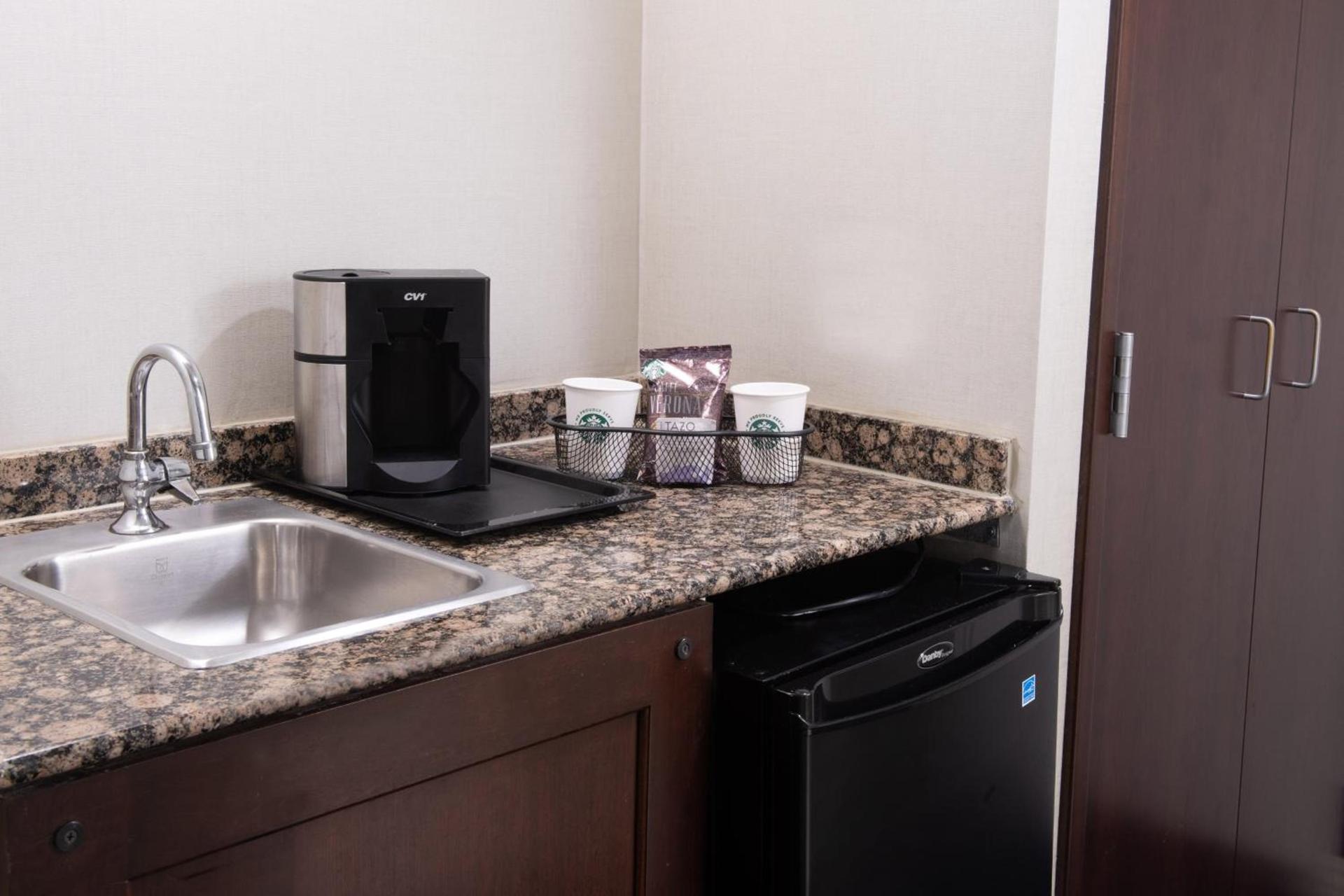 Sheraton Suites Philadelphia Airport photo 13