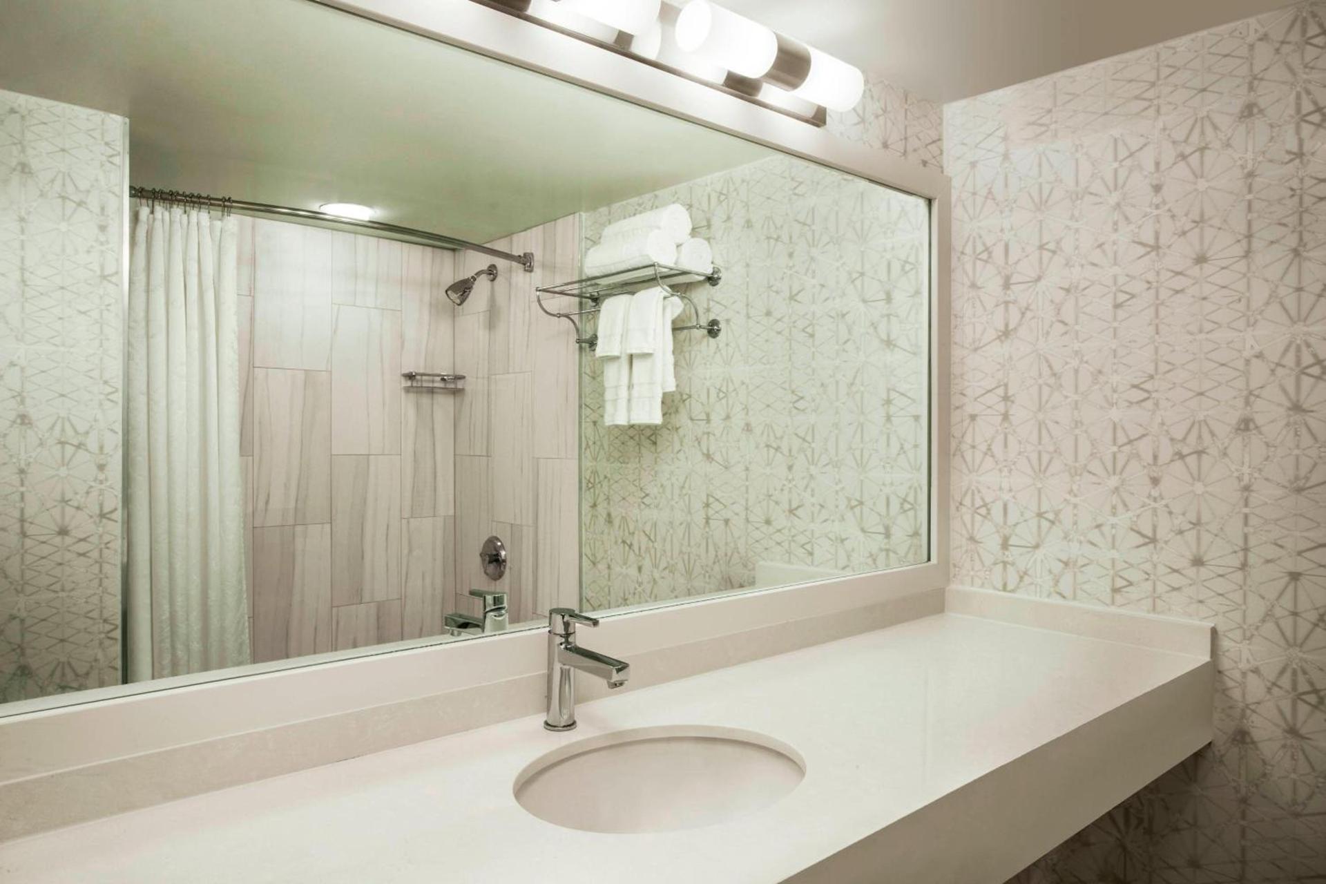 Sheraton Suites Philadelphia Airport photo 15