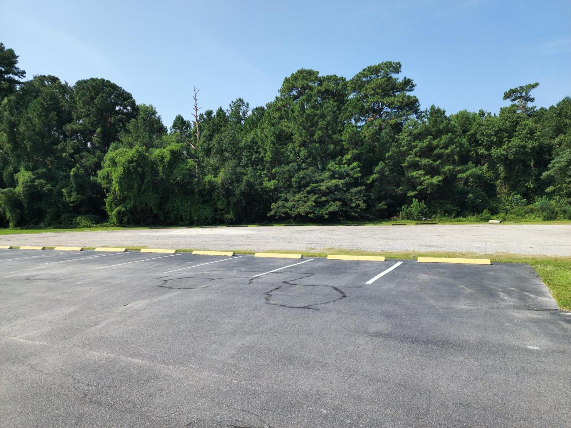 Days Inn by Wyndham Hardeeville Near Hilton Head photo 28