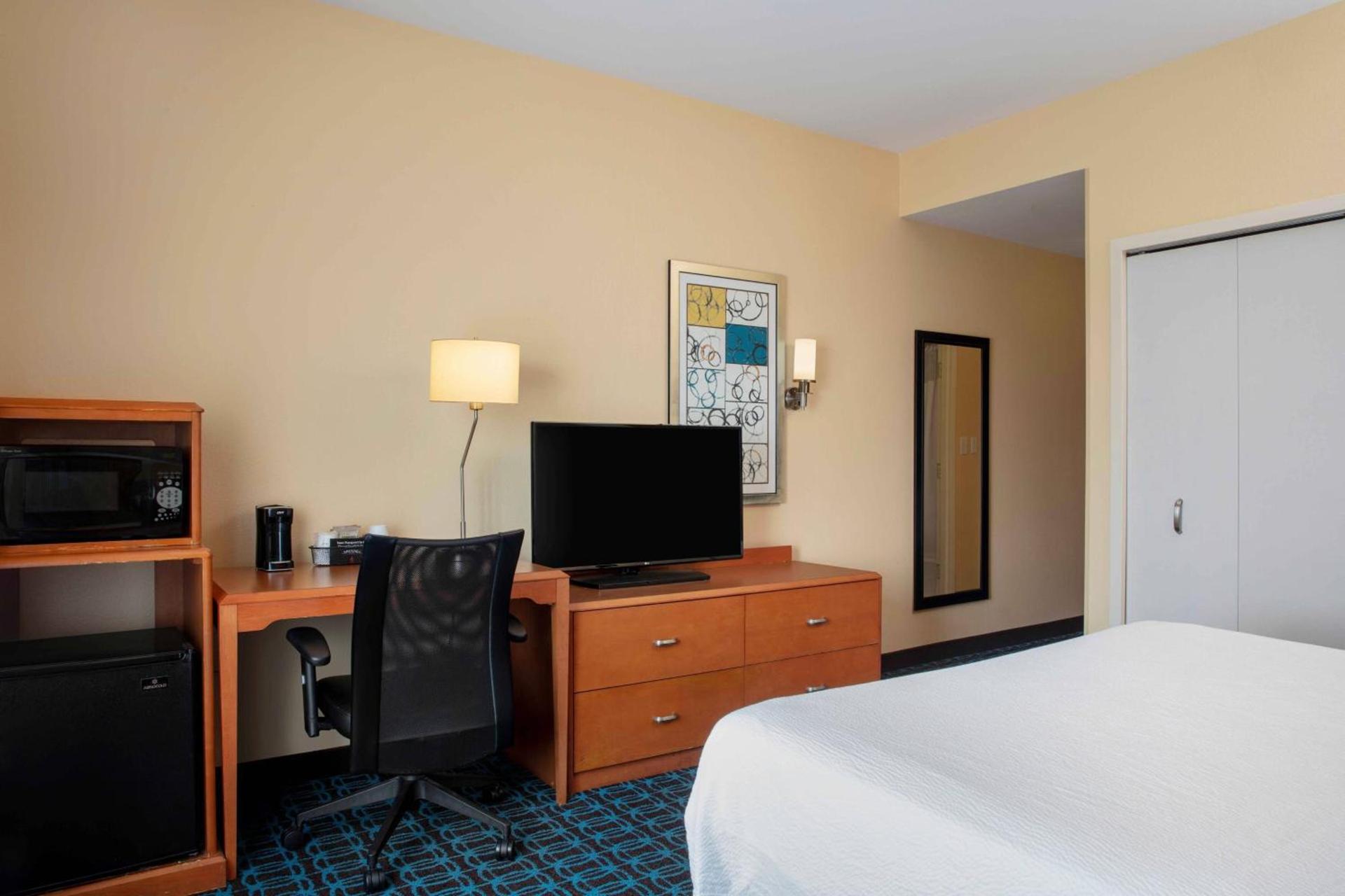 Fairfield by Marriott Inn and Suites Augusta Fort Eisenhower Area photo 10