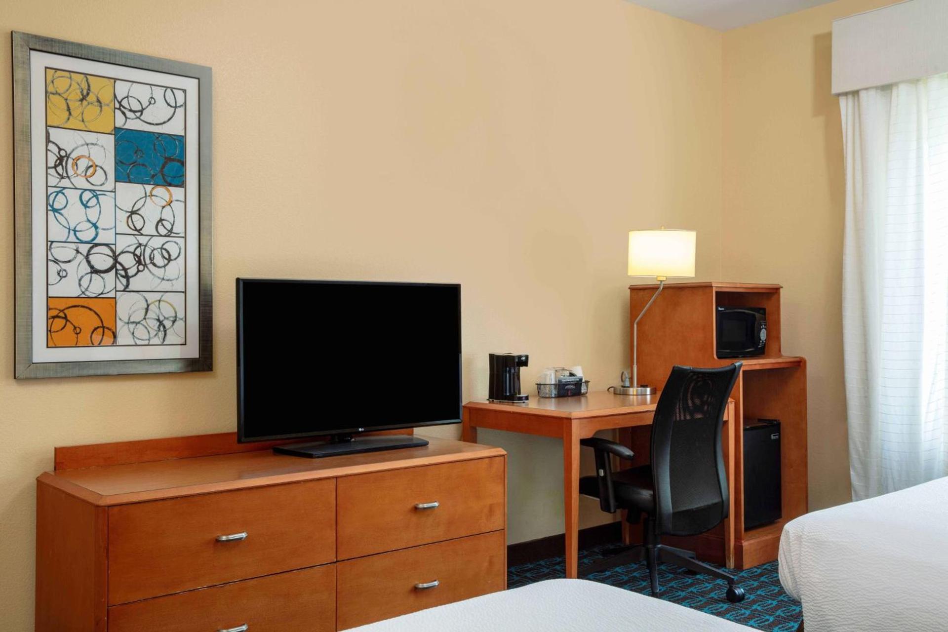 Fairfield by Marriott Inn and Suites Augusta Fort Eisenhower Area photo 11