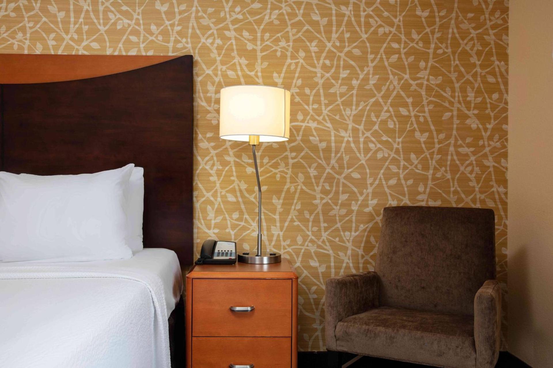 Fairfield by Marriott Inn and Suites Augusta Fort Eisenhower Area photo 14