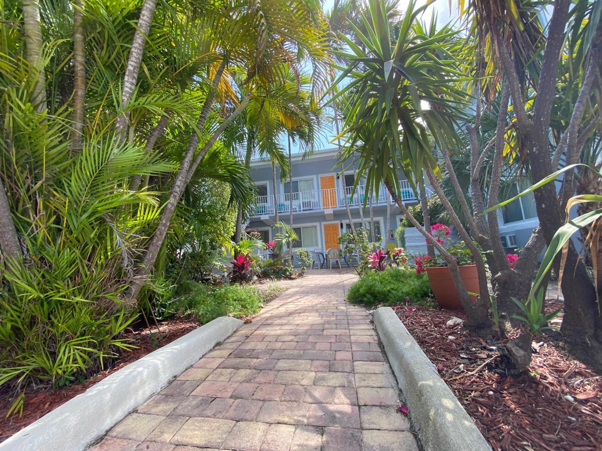 Beach Tide Motel photo 53
