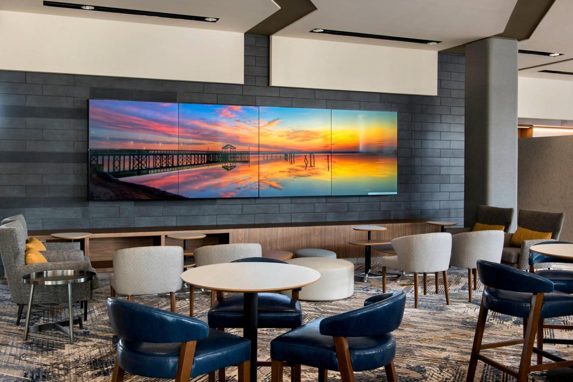 Courtyard by Marriott Philadelphia South at The Navy Yard photo 45