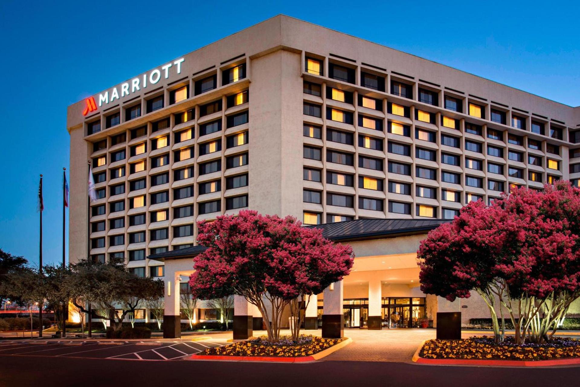 Dallas-Addison Marriott Quorum by the Galleria photo 1