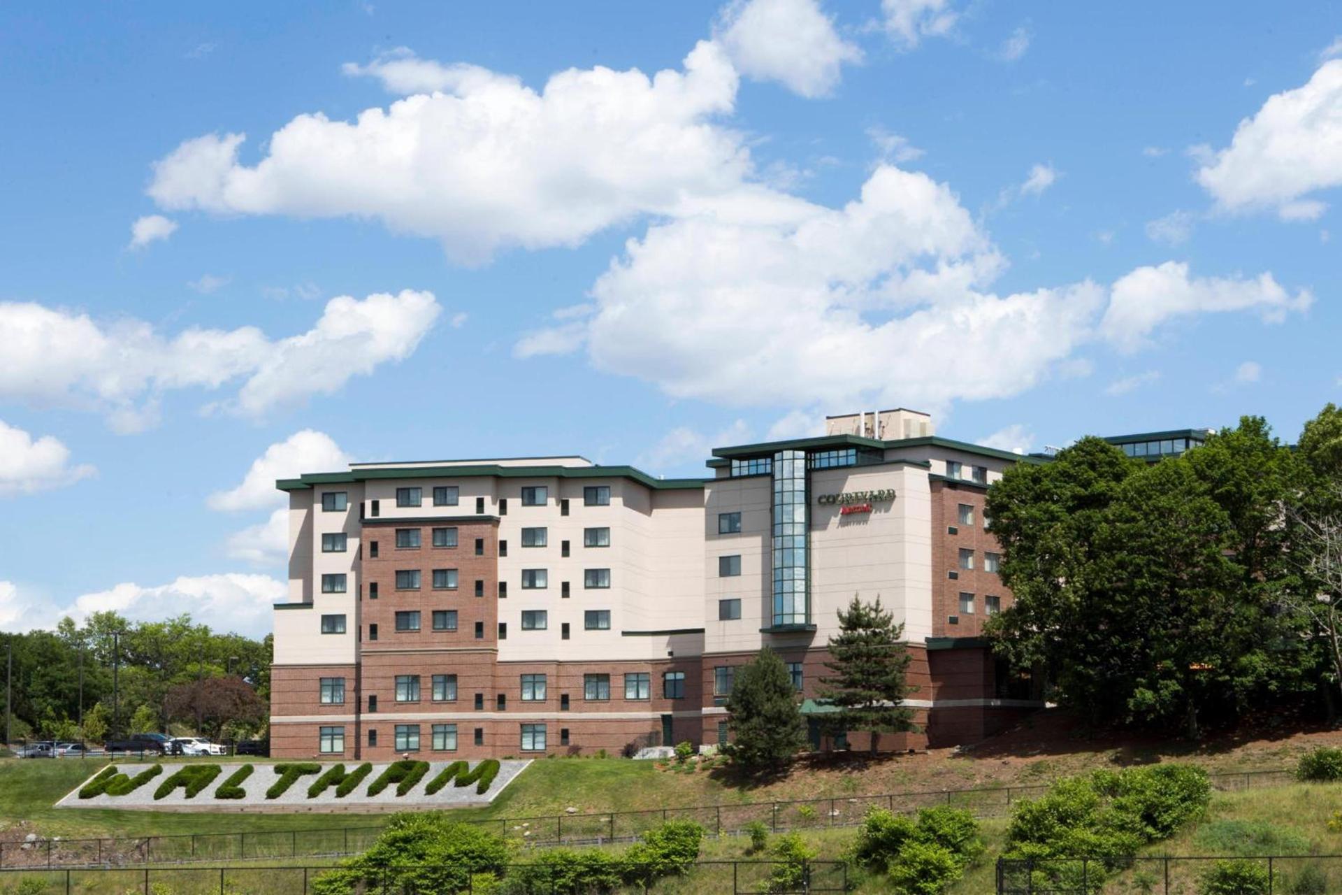 Courtyard by Marriott Boston Waltham — hotel in Waltham