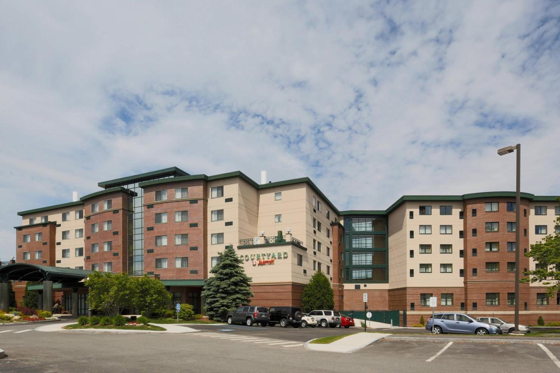 Courtyard by Marriott Boston Waltham photo 2