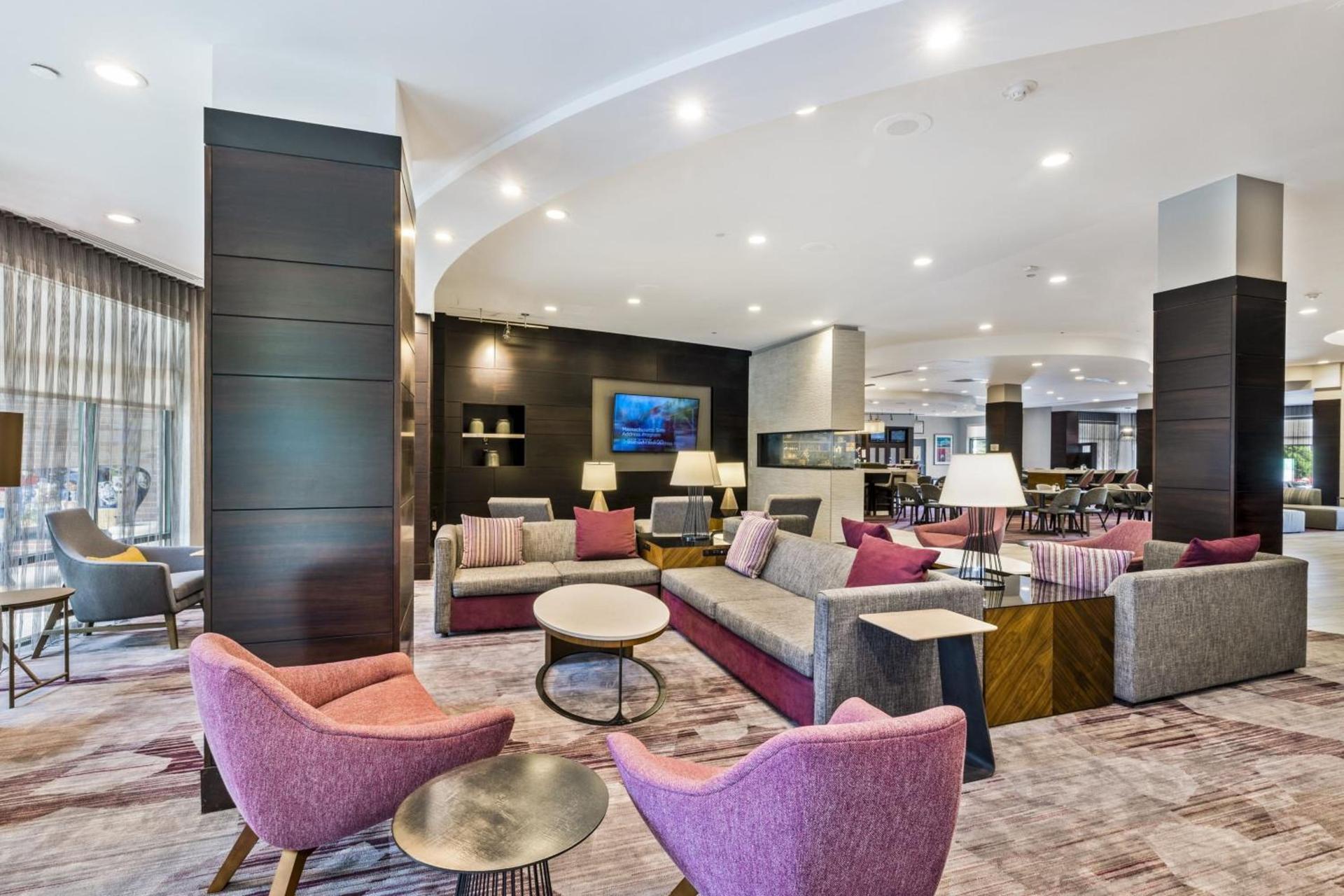 Courtyard by Marriott Boston Waltham photo 5