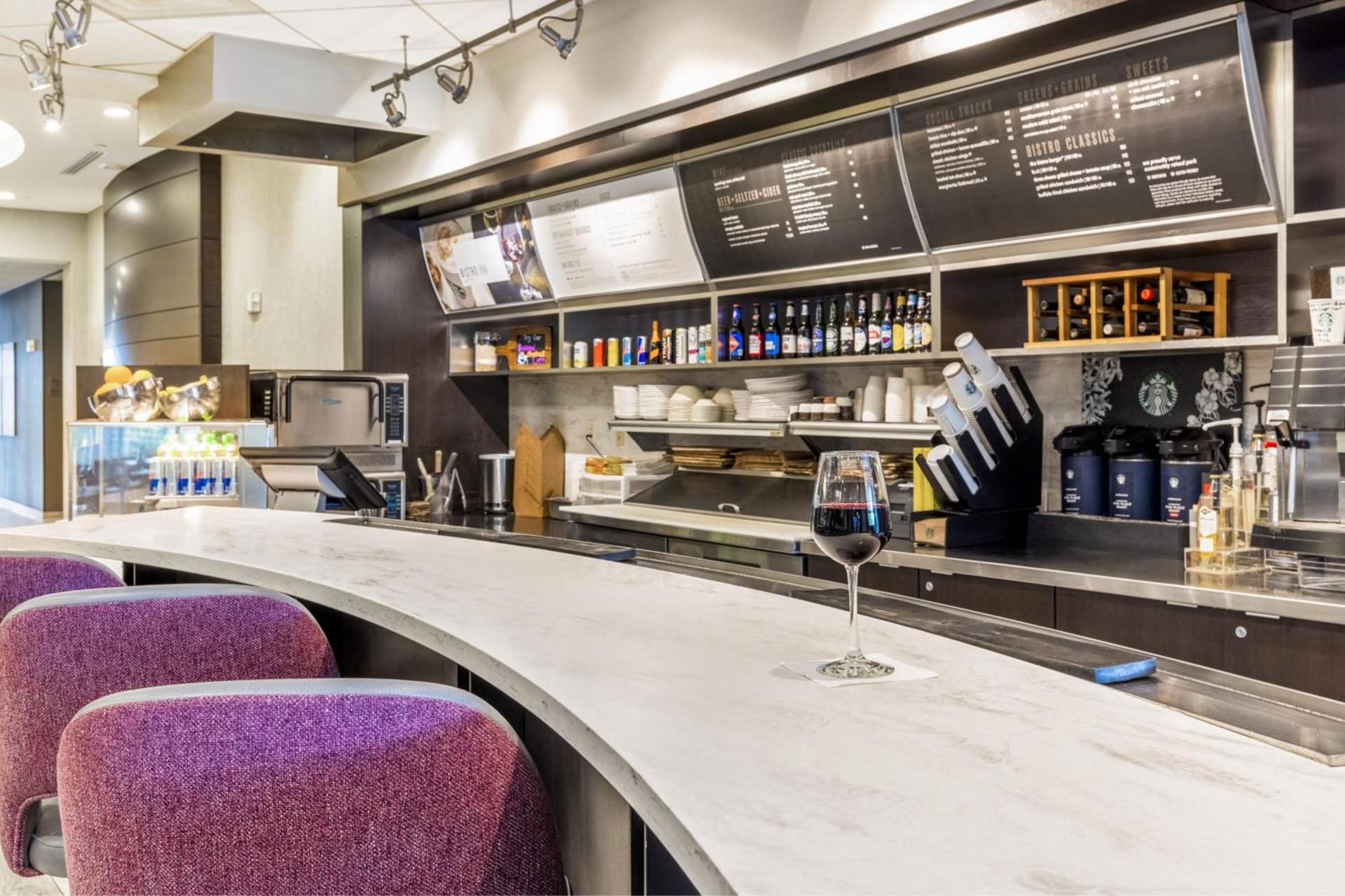 Courtyard by Marriott Boston Waltham photo 35