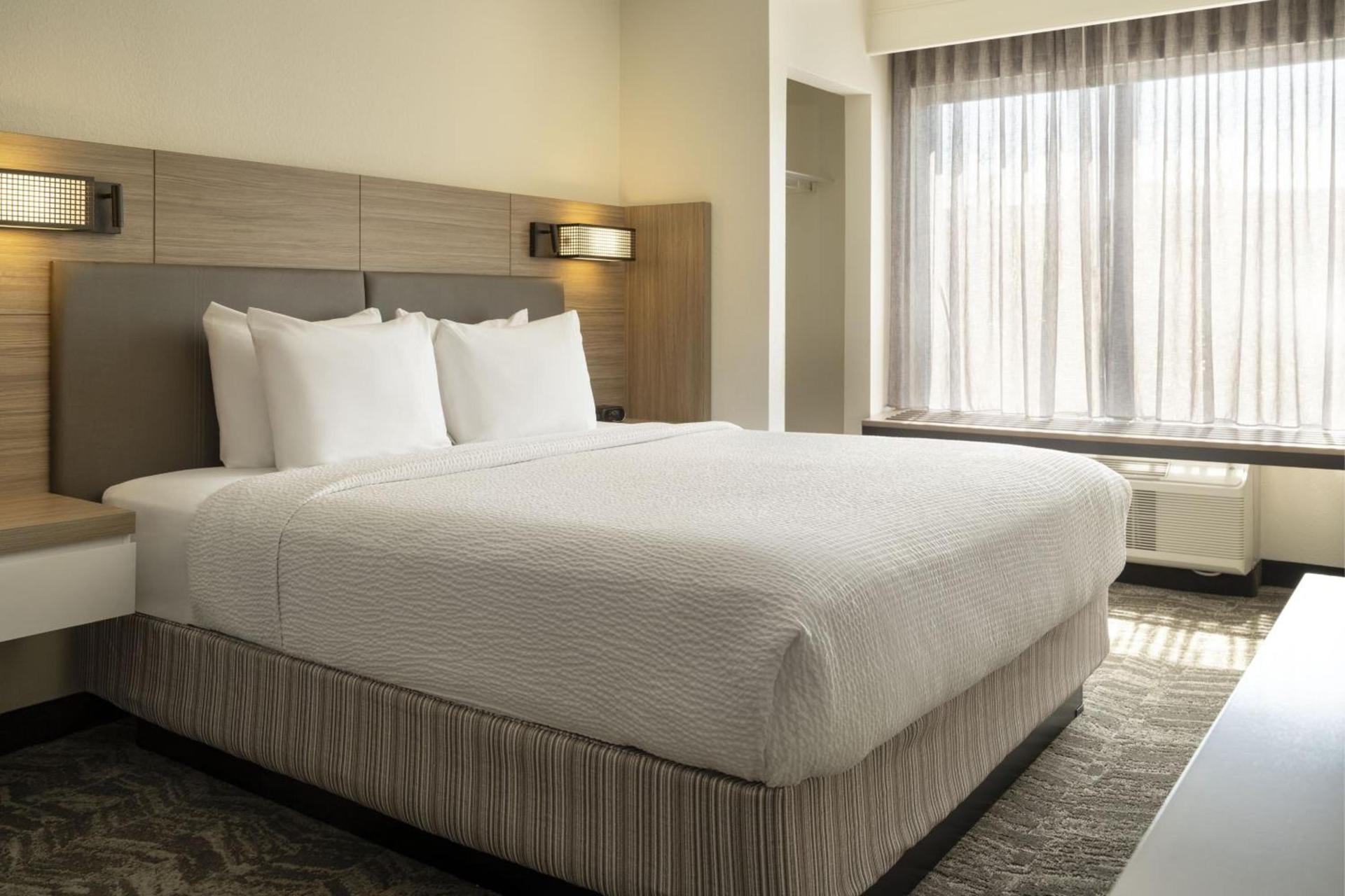 SpringHill Suites Fort Worth University photo 11