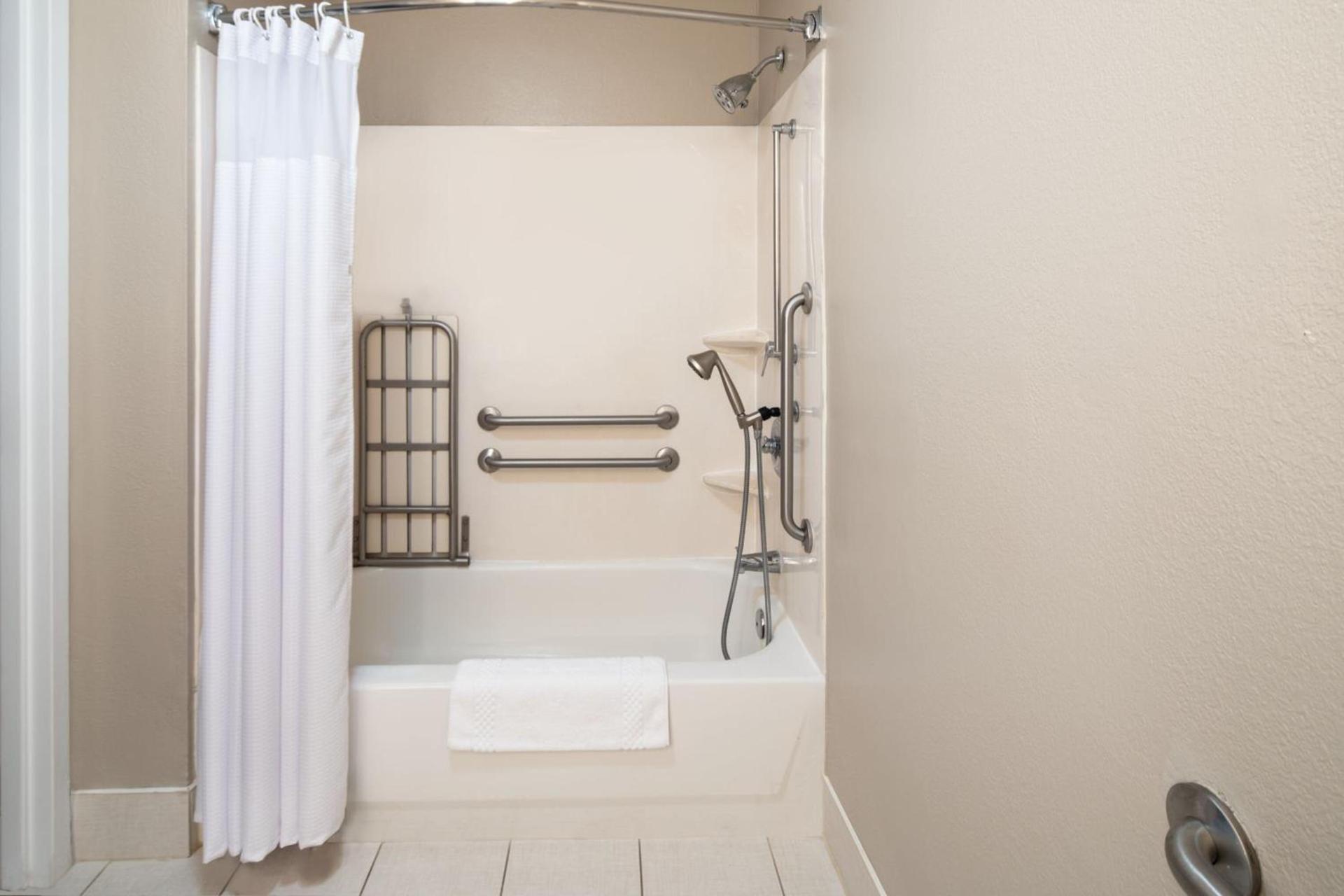 SpringHill Suites by Marriott Charleston Riverview photo 19
