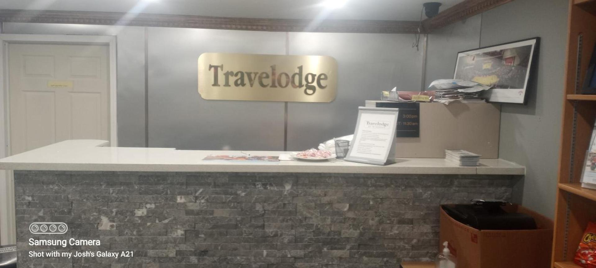 Travelodge by Wyndham Bloomington photo 43