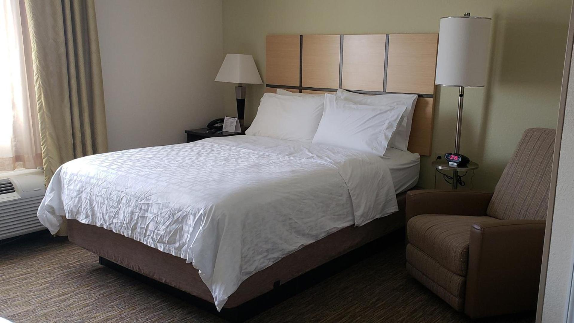 Candlewood Suites Woodward by IHG photo 25
