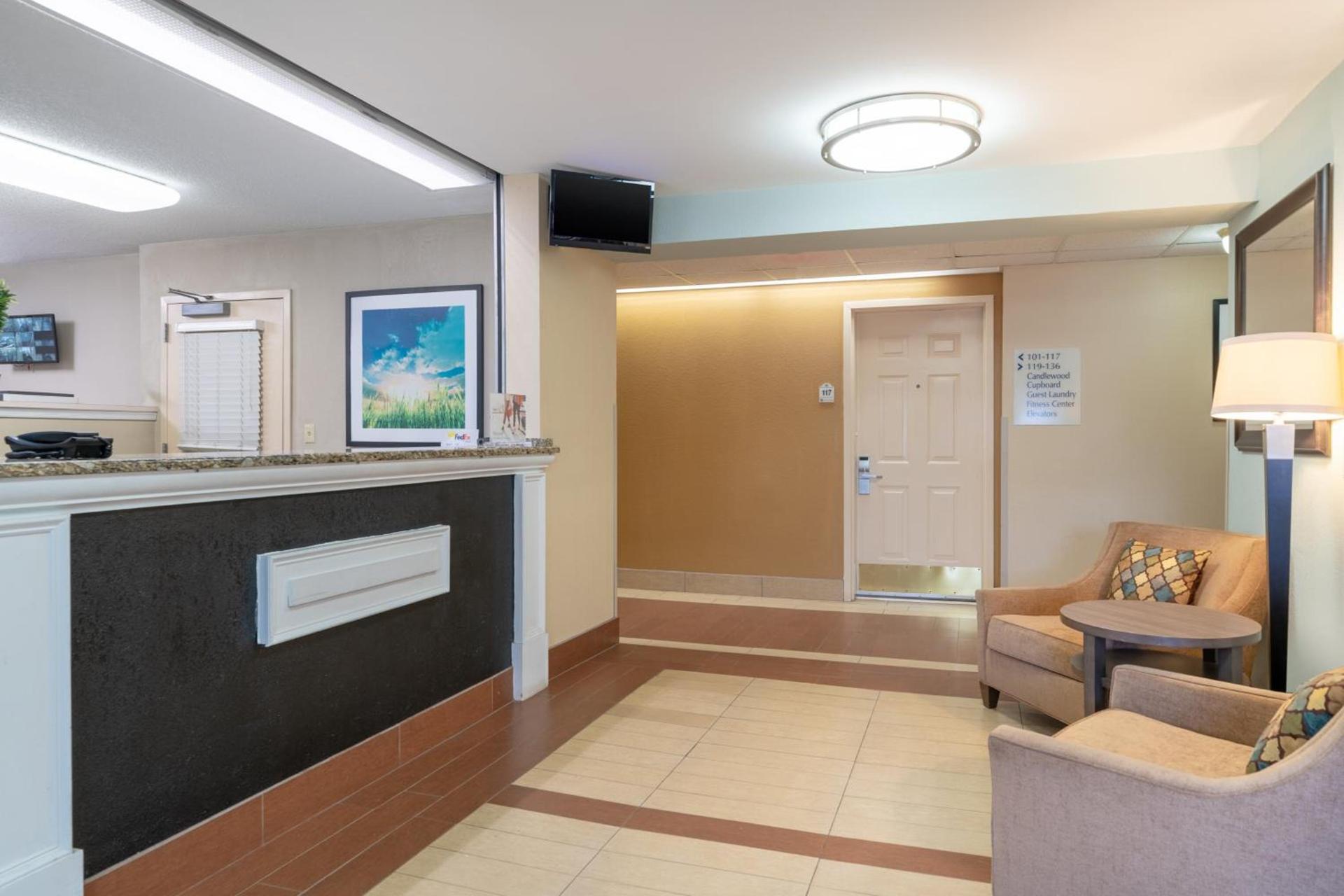 Candlewood Suites Washington-Dulles Herndon by IHG photo 19