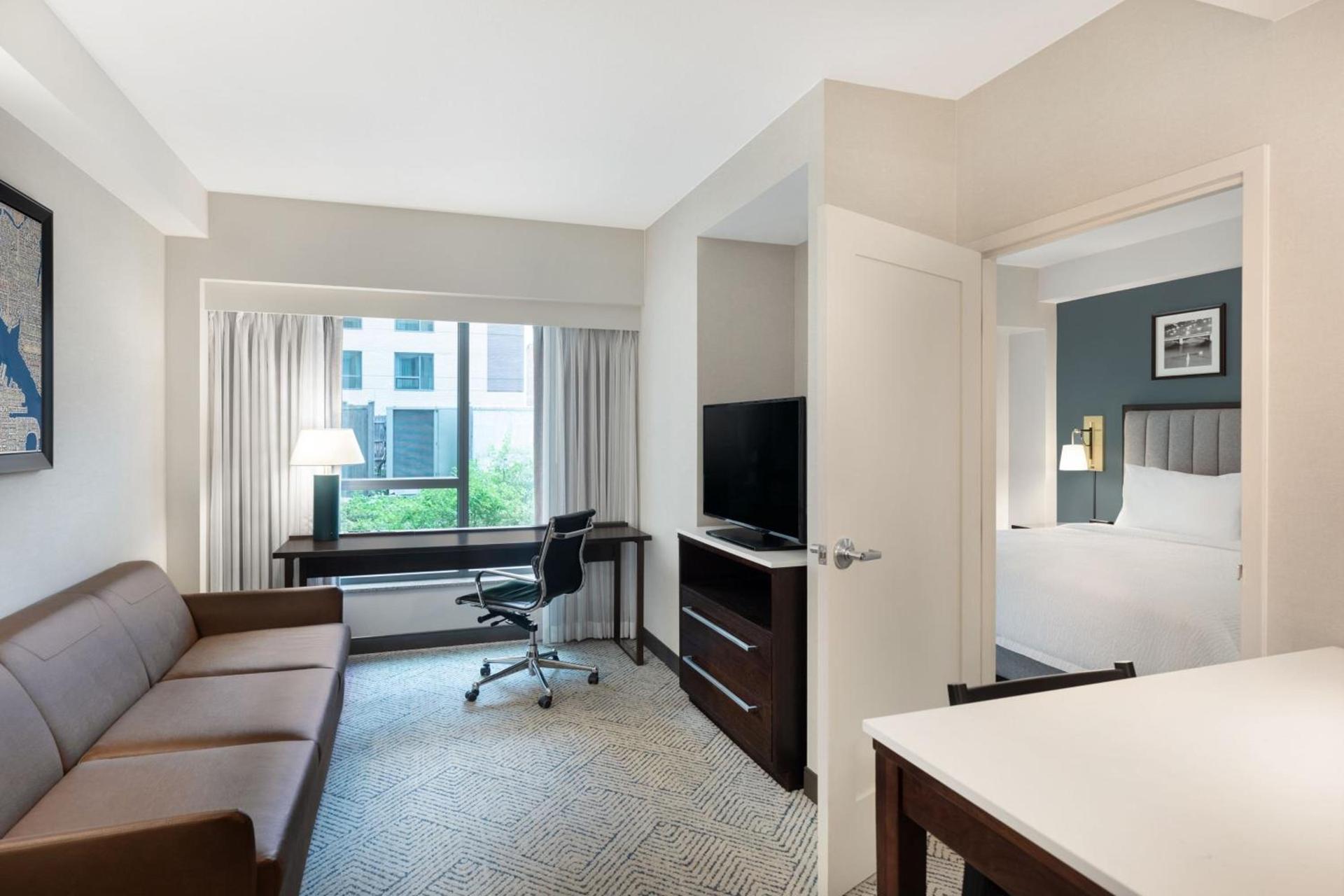 Residence Inn by Marriott Boston Back Bay/Fenway photo 14