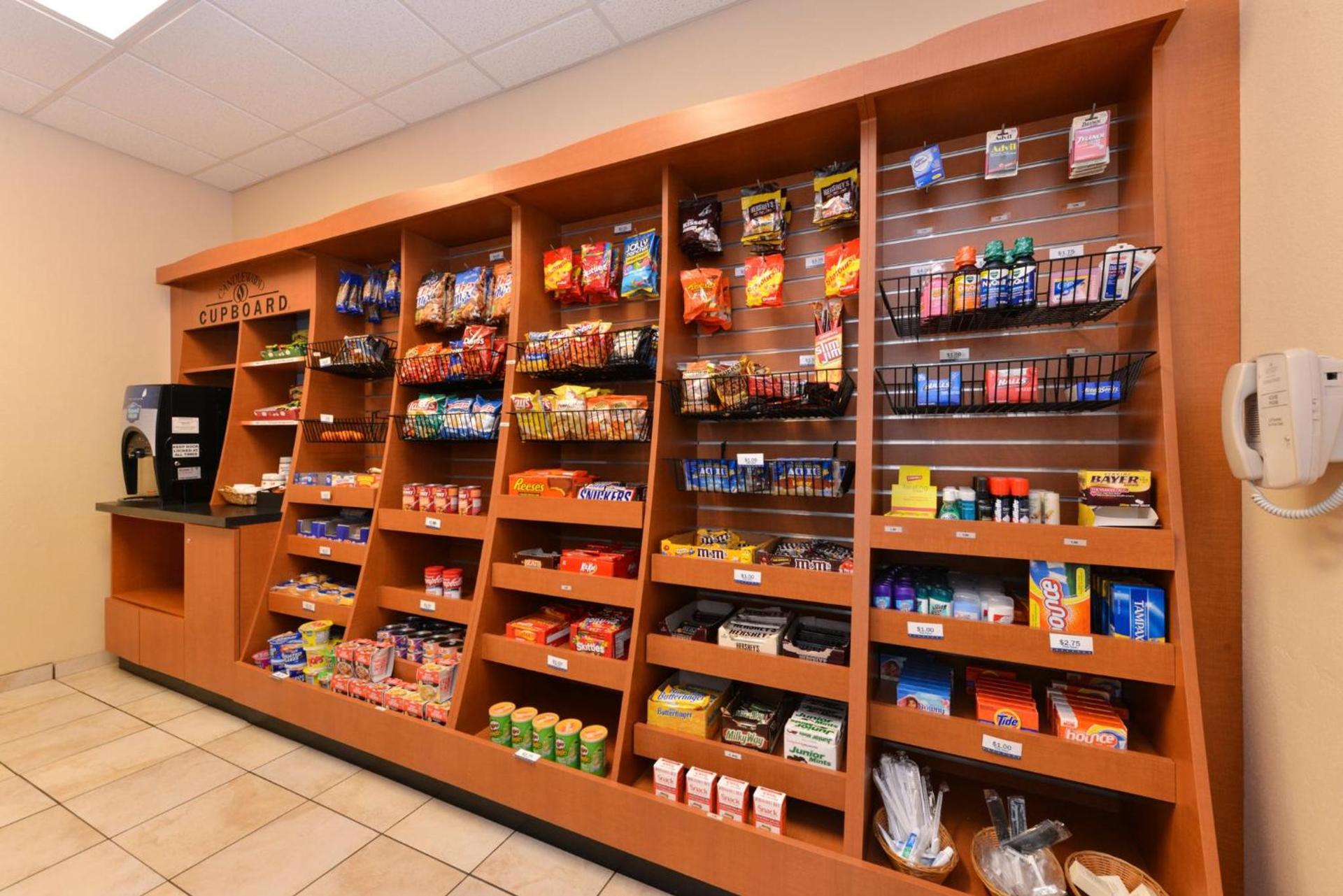 Candlewood Suites Terre Haute by IHG photo 51
