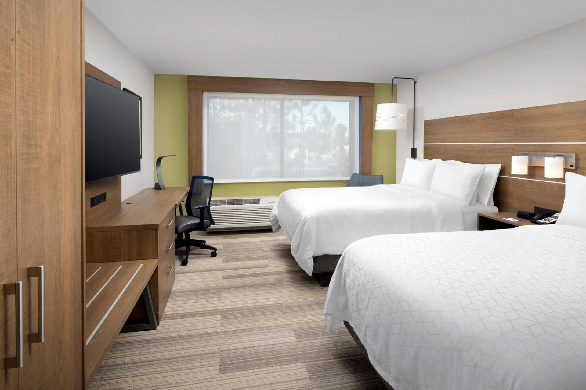 Holiday Inn Express Pensacola Downtown by IHG photo 20