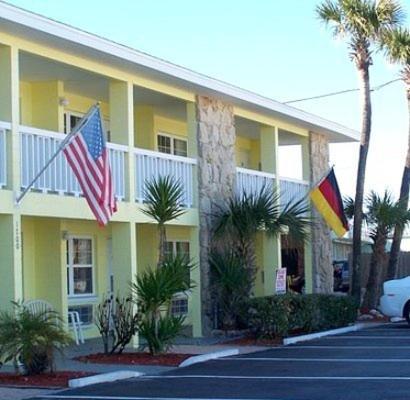 Studio 1 Motel - Daytona Beach photo 18