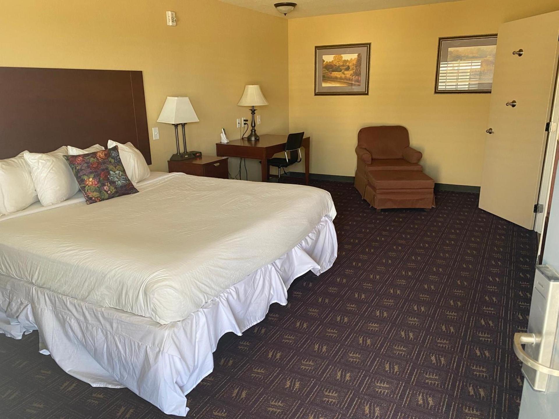Southern Inns And Suites now offering RV Spaces for rent photo 34