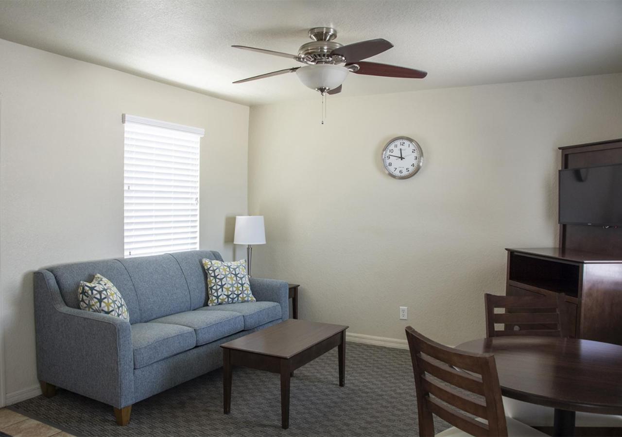 Palm Pavilion Inn photo 35