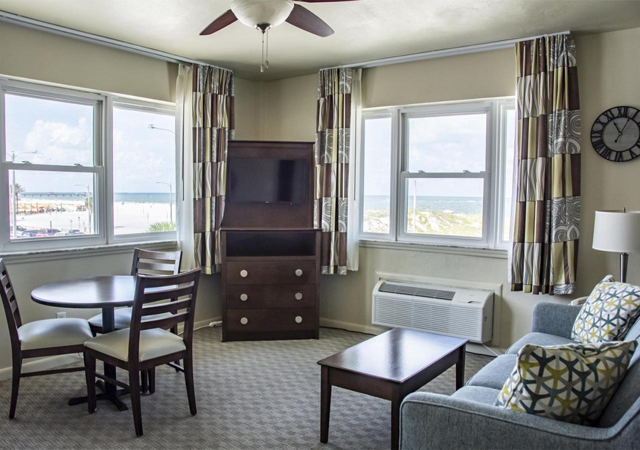Palm Pavilion Inn photo 34