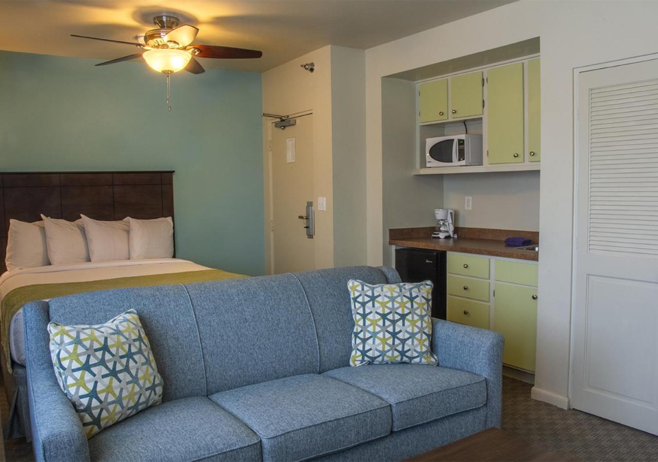 Palm Pavilion Inn photo 31