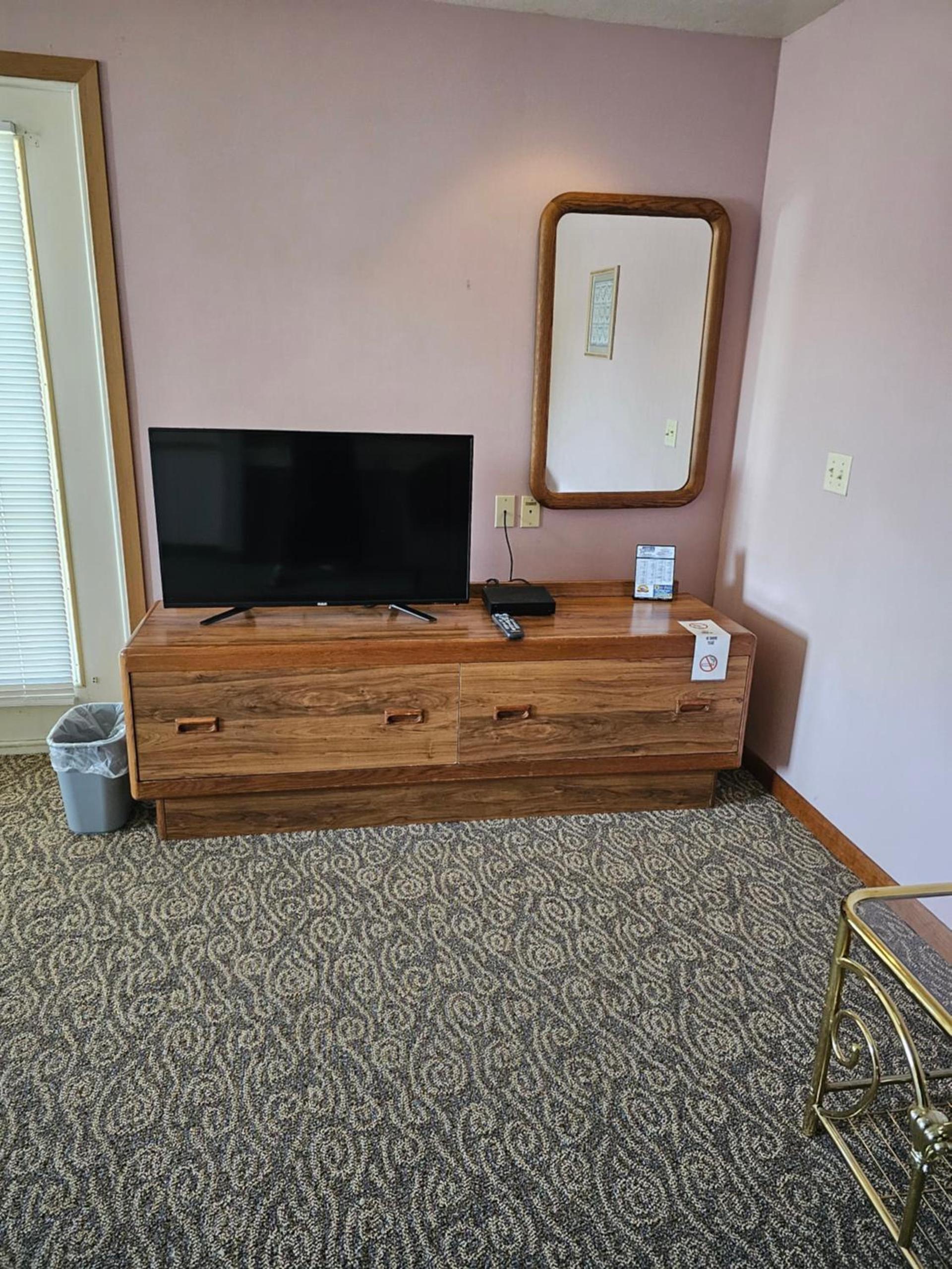Travelodge by Wyndham Mackinaw City photo 50