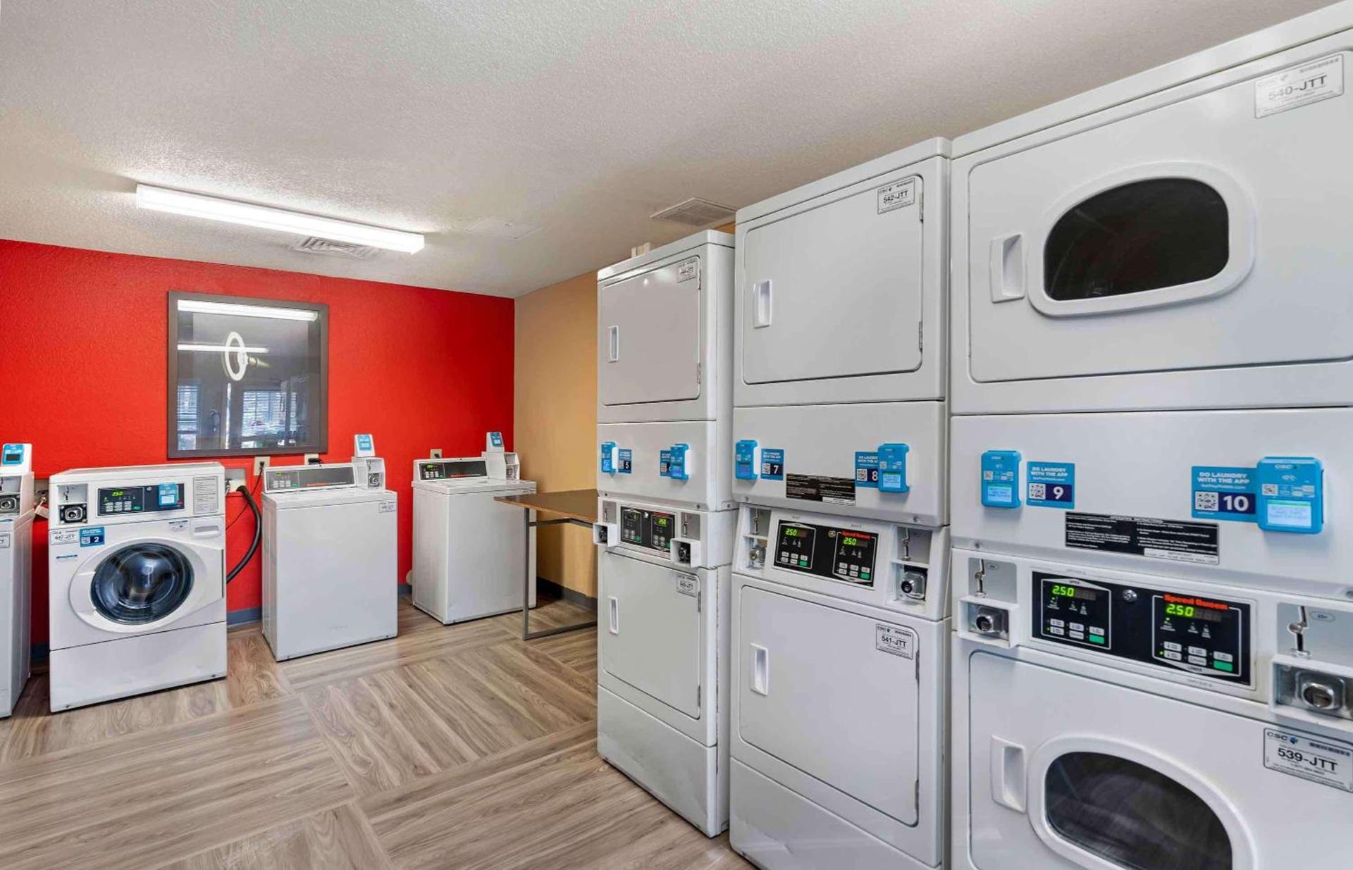Extended Stay America Select Suites - Newport News - Oyster Point photo 22