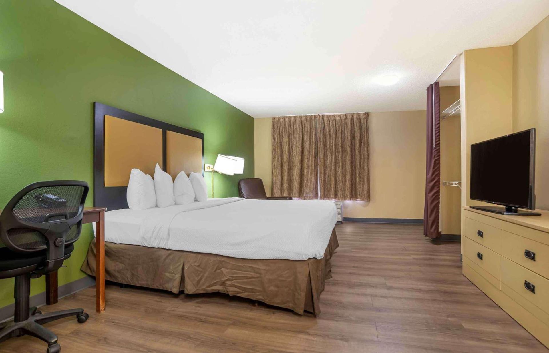 Extended Stay America Select Suites - Jackson - North photo 14