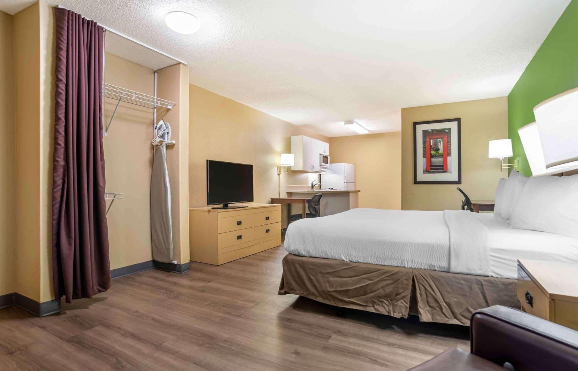 Extended Stay America Select Suites - Jackson - North photo 15