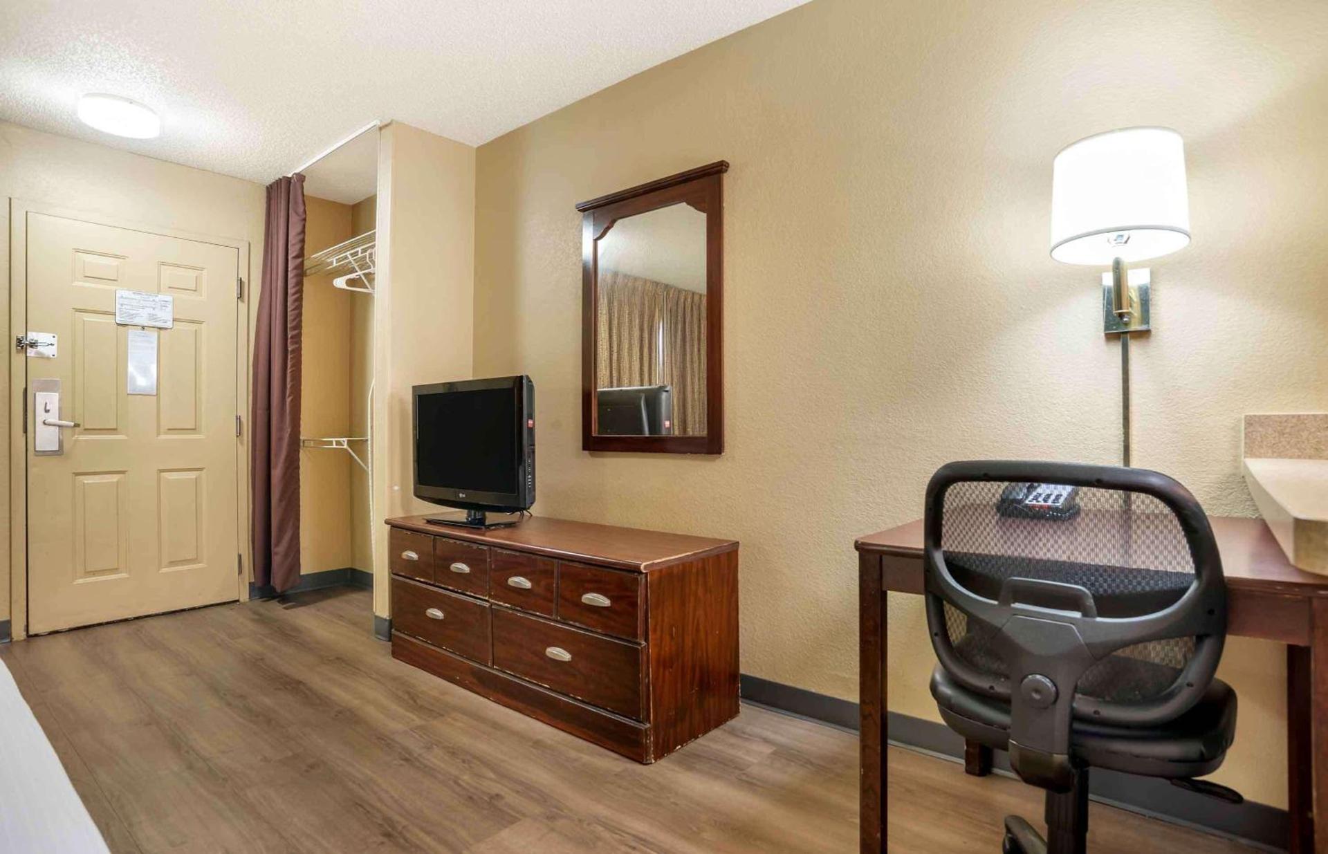 Extended Stay America Select Suites - Jackson - North photo 20