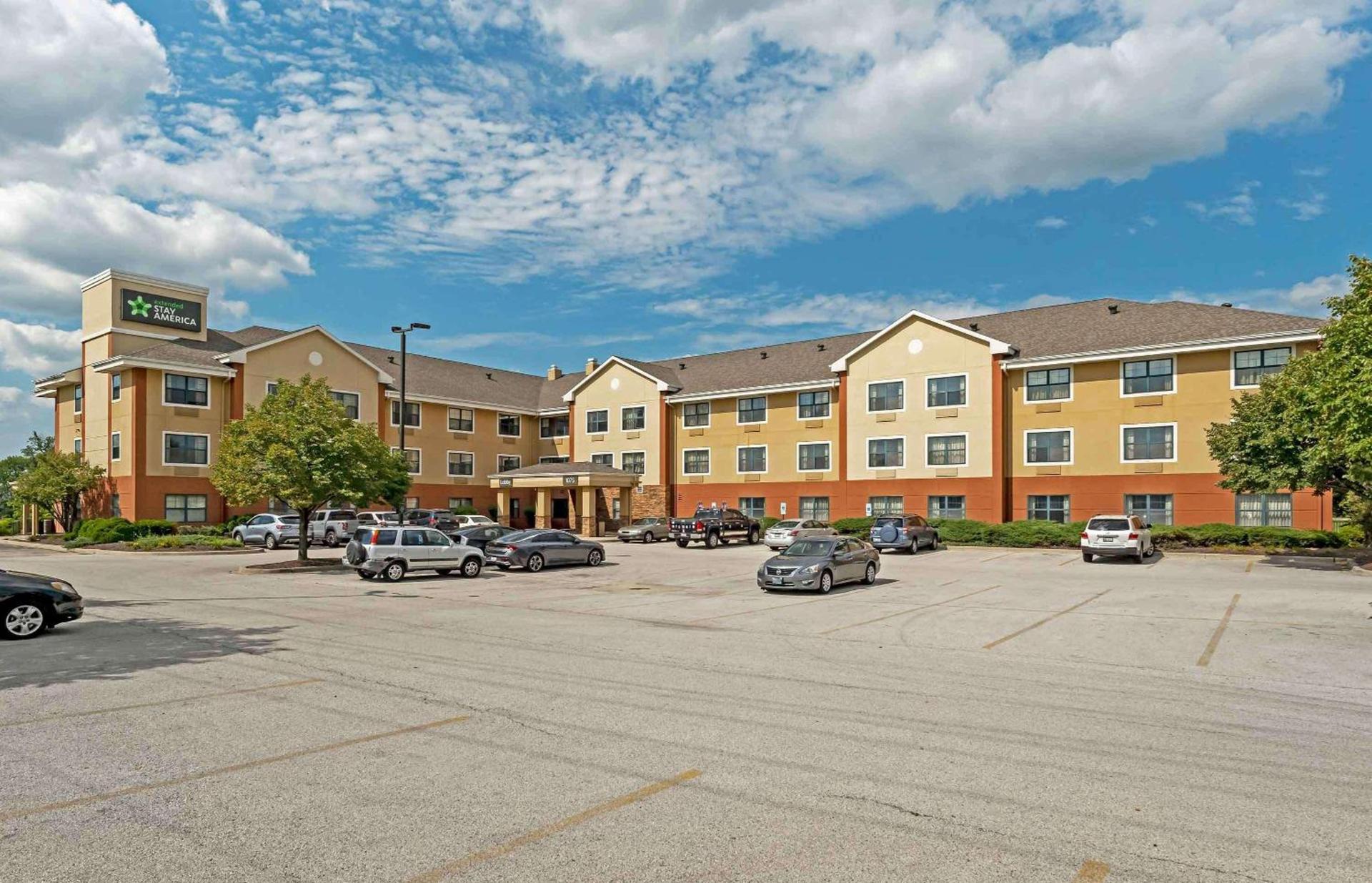 Extended Stay America Select Suites - Chicago - Hanover Park photo 1