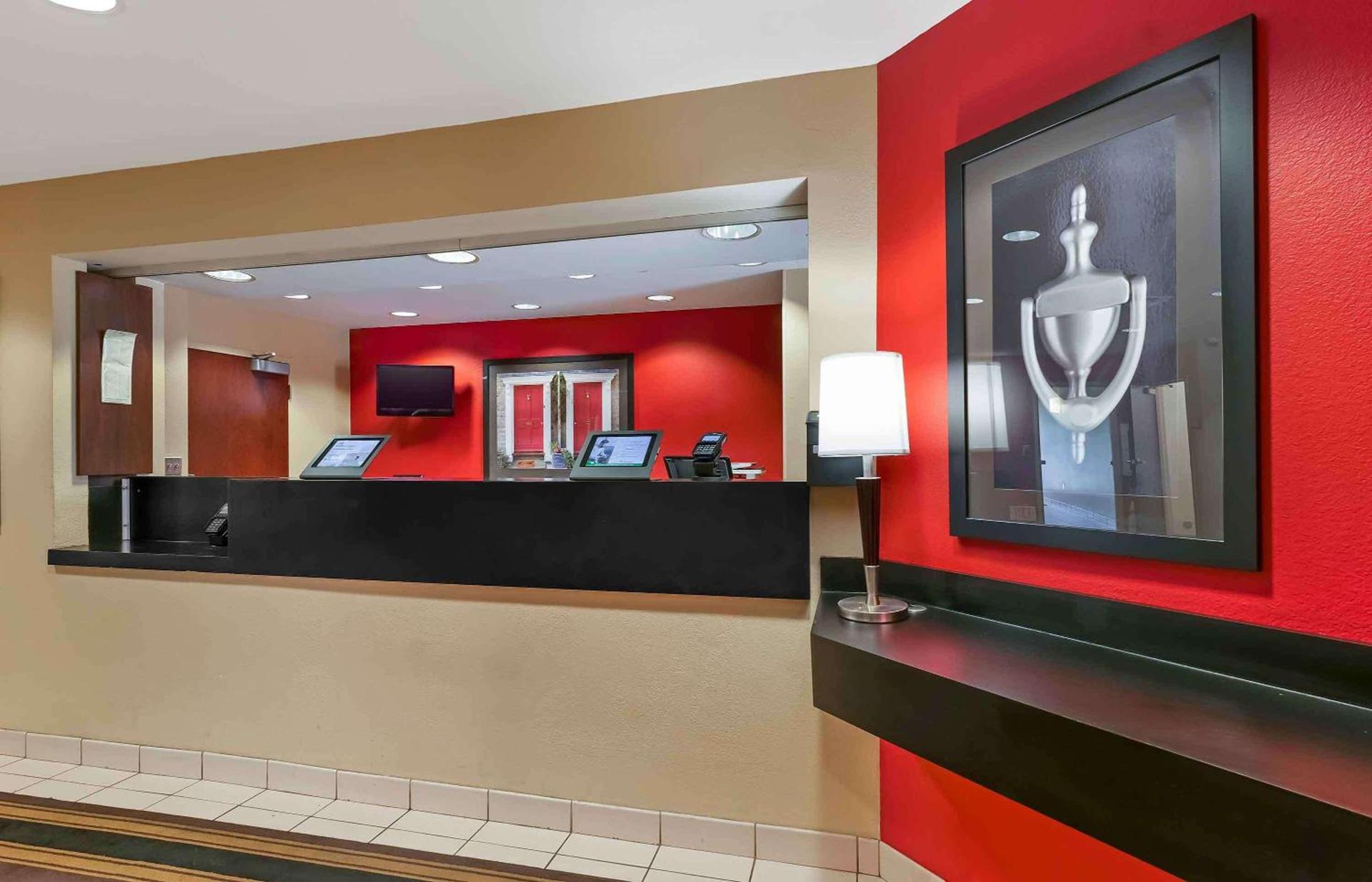 Sonesta Simply Suites Lansing photo 5