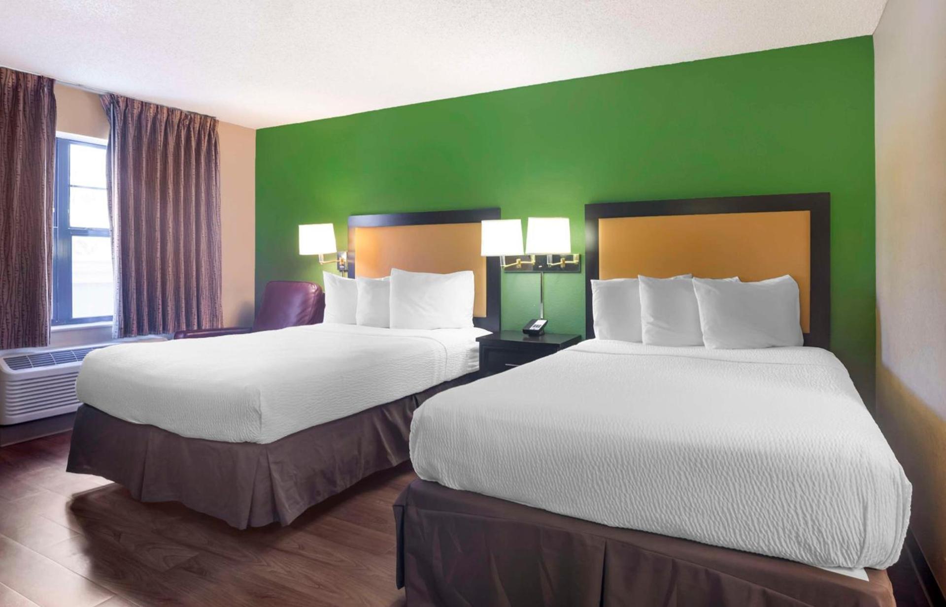 Extended Stay America Suites - San Diego - Mission Valley - Stadium photo 28