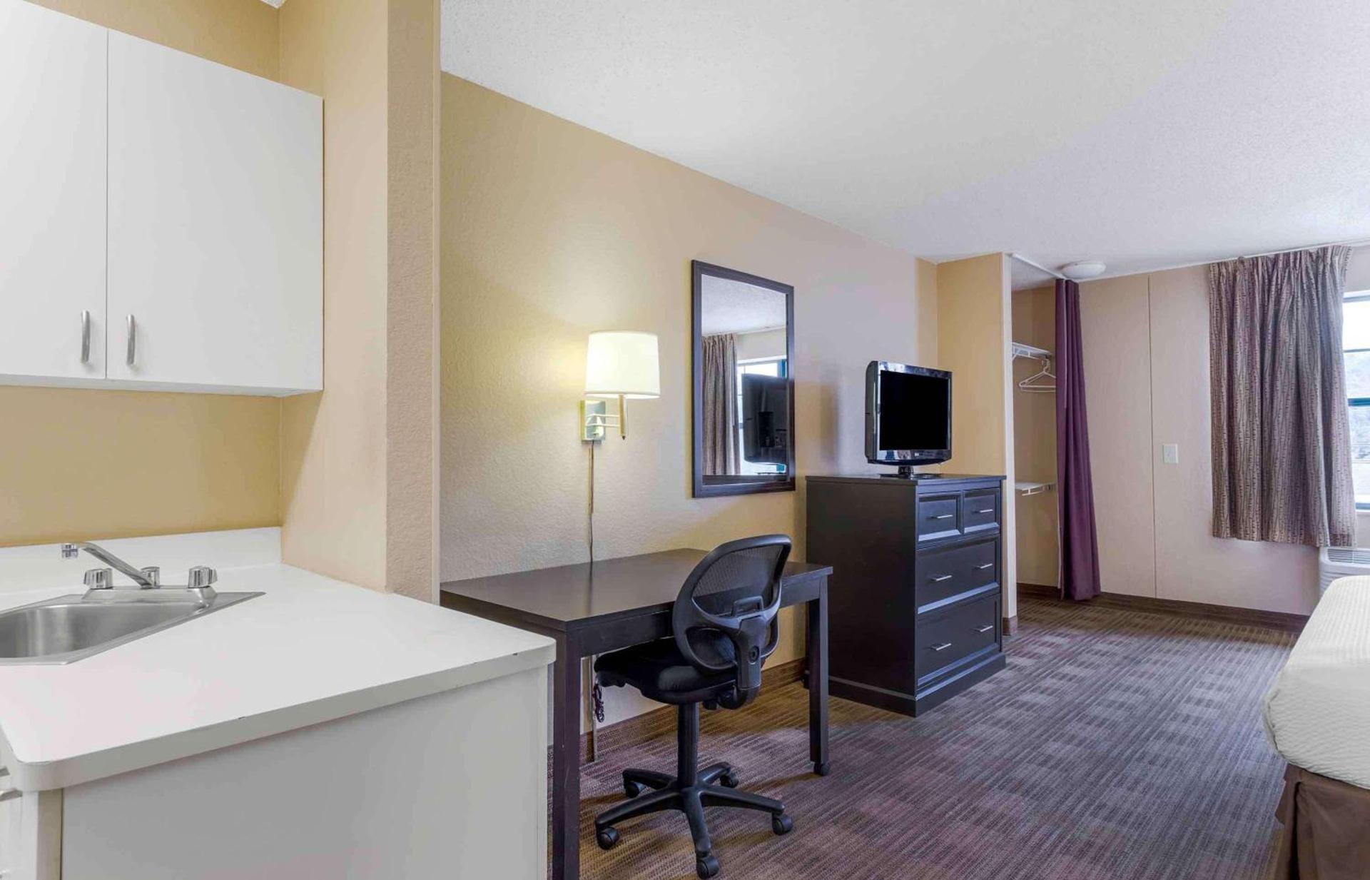 Extended Stay America Suites - Houston - Galleria - Westheimer photo 19