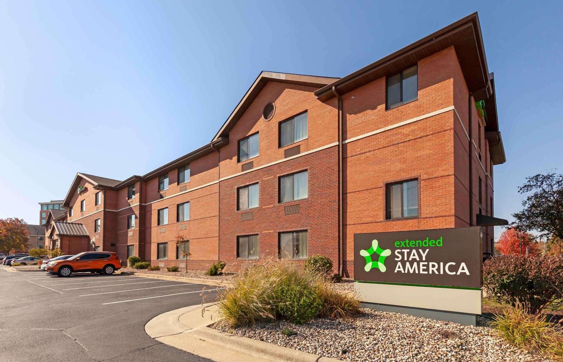 Extended Stay America Select Suites - Madison - Old Sauk Rd photo 1