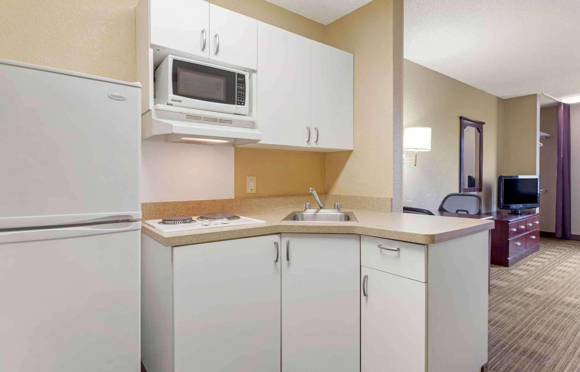Extended Stay America Suites - Houston - Galleria - Westheimer photo 25