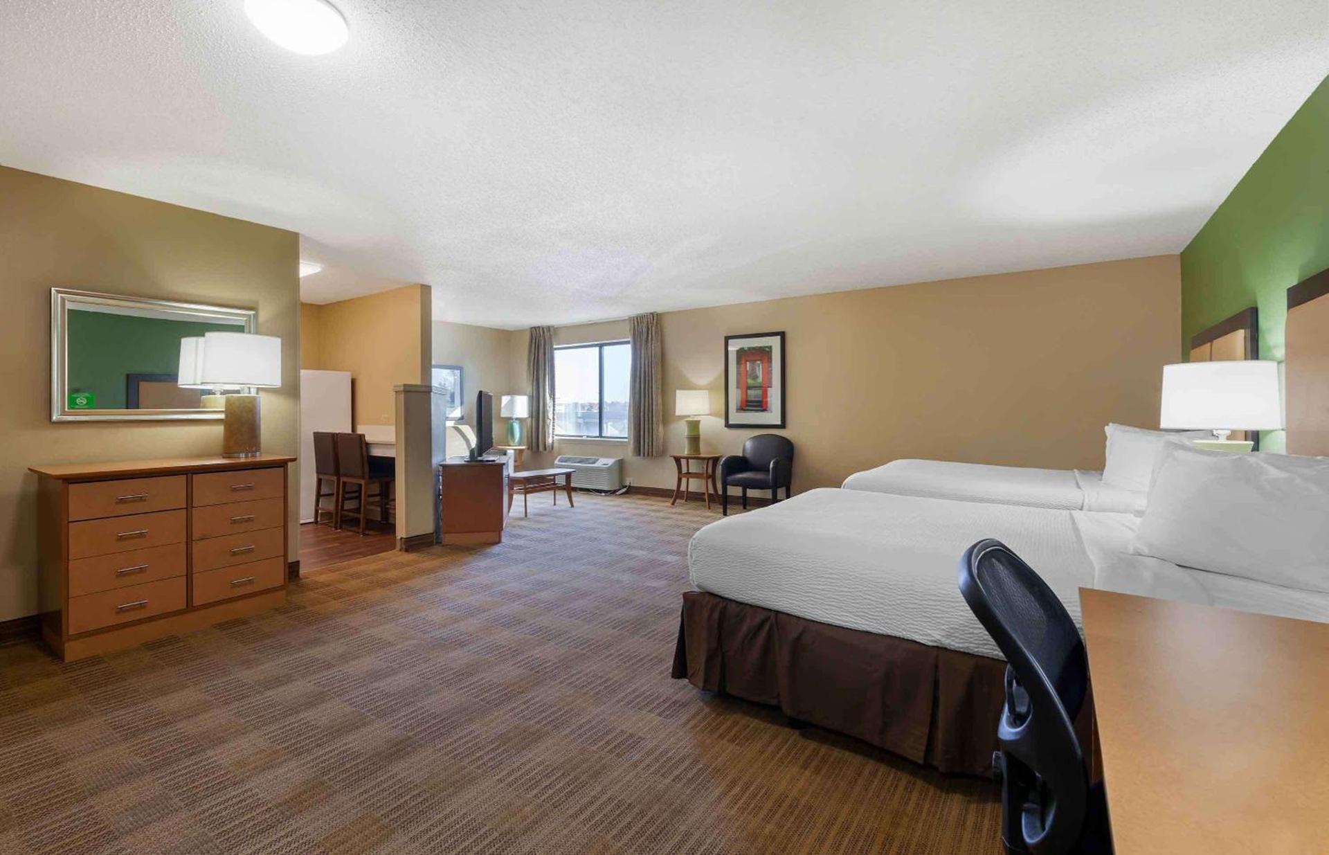 Extended Stay America Select Suites - Madison - Old Sauk Rd photo 20