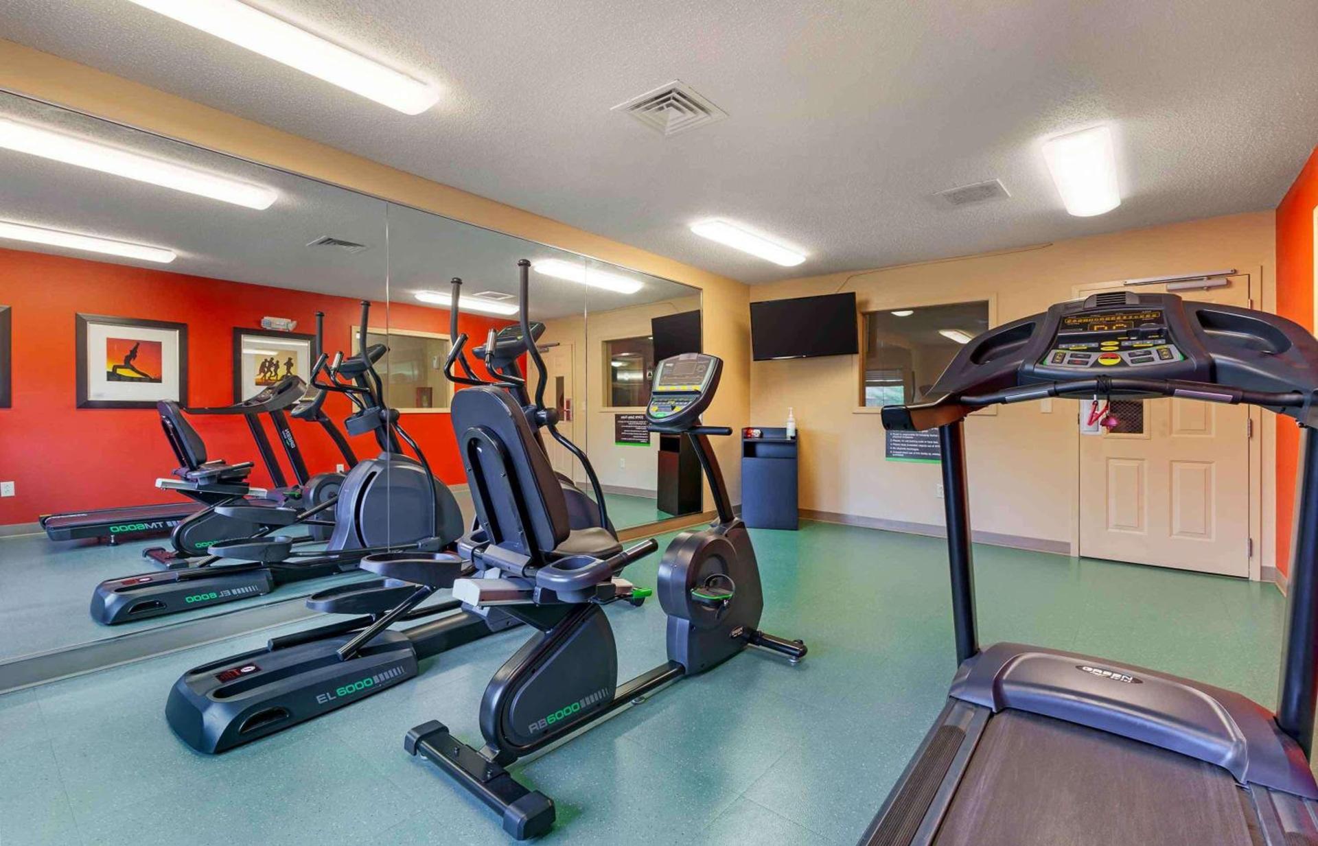 Extended Stay America Select Suites - Madison - Old Sauk Rd photo 30