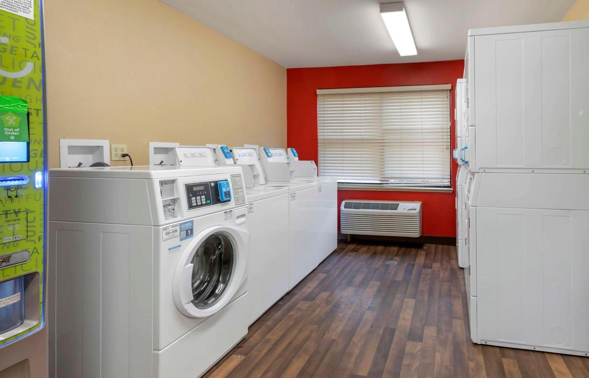 Extended Stay America Suites - Oakland - Alameda Airport photo 31