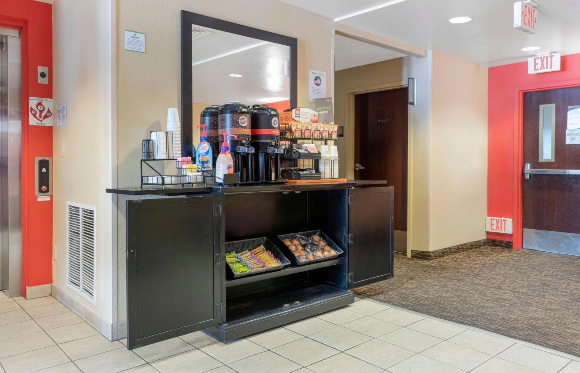 Extended Stay America Suites - Stockton - Tracy photo 10