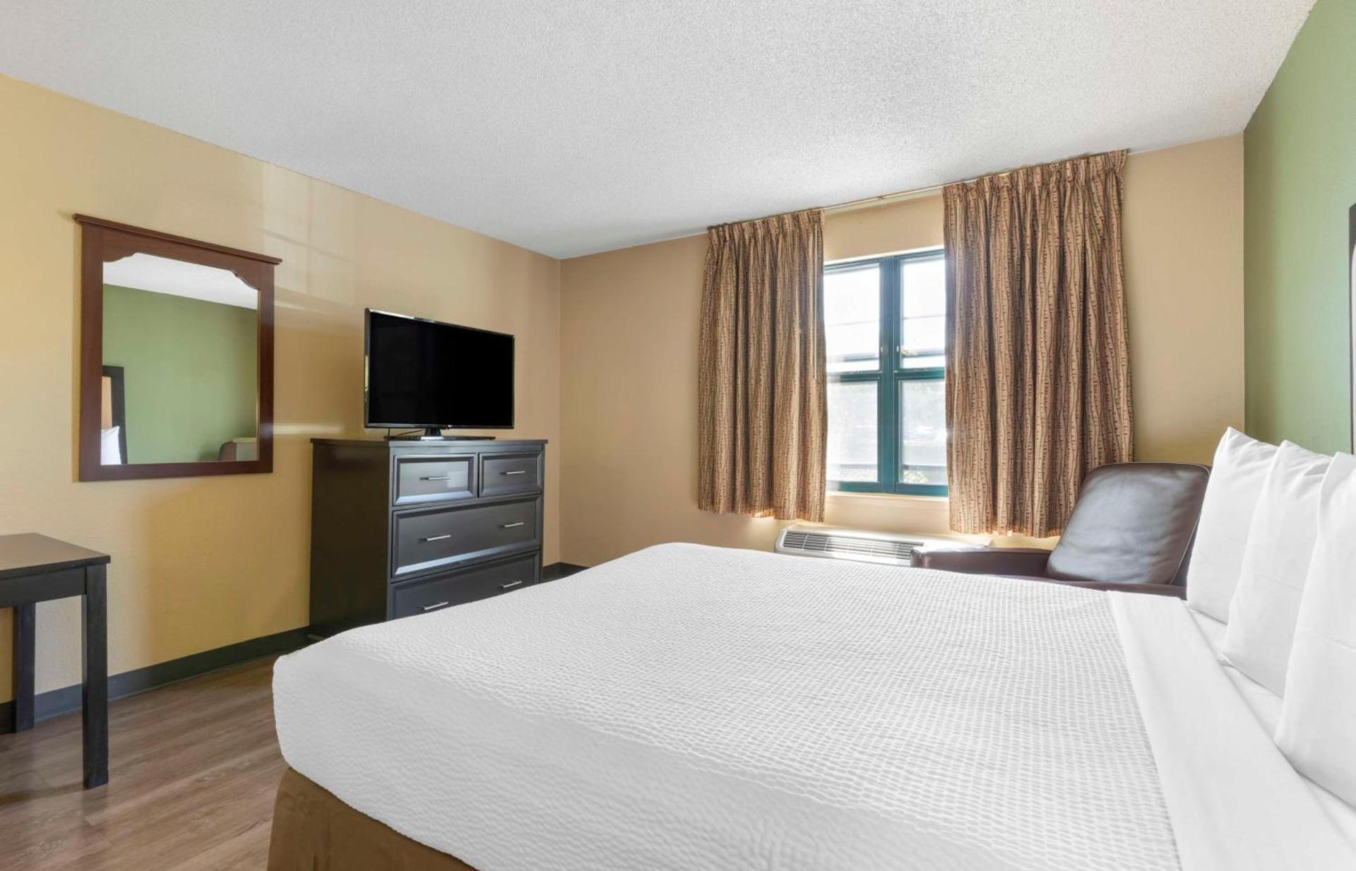 Extended Stay America Suites - Stockton - Tracy photo 13