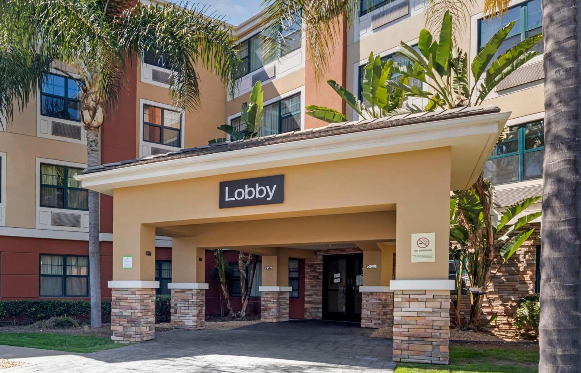 Extended Stay America Suites - Orange County - Katella Ave photo 3