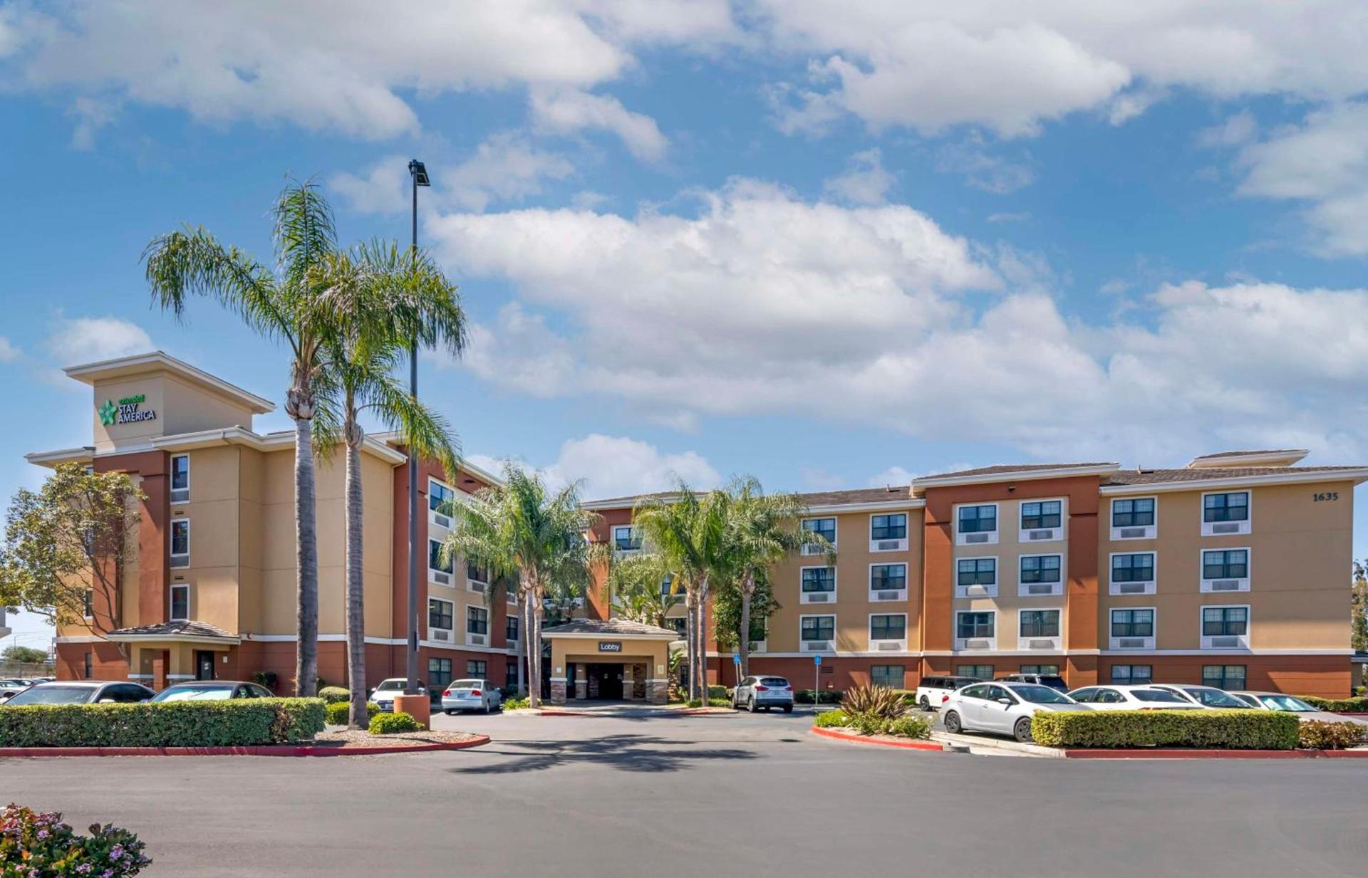 Extended Stay America Suites - Orange County - Katella Ave photo 2