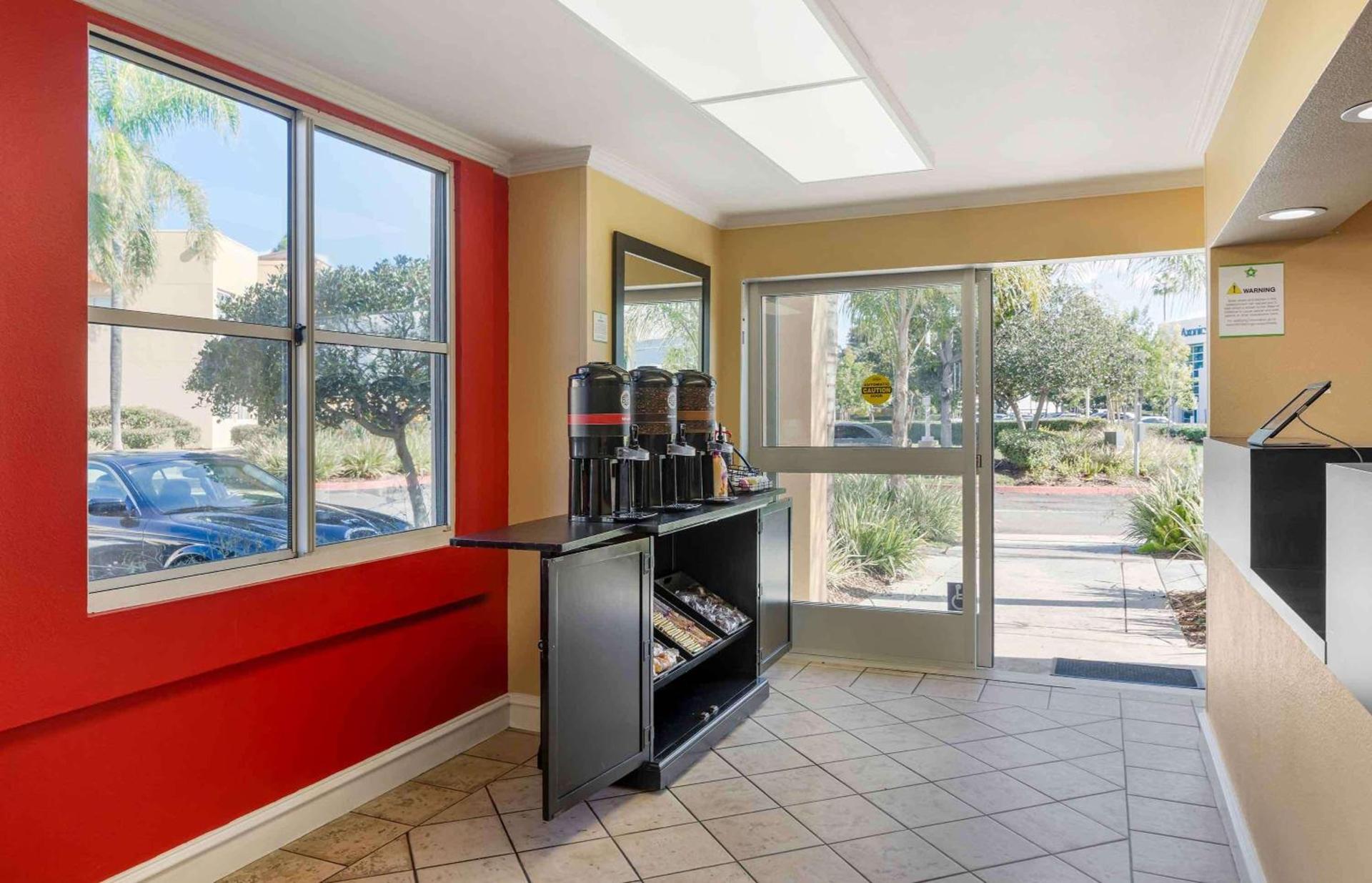 Extended Stay America Suites - Orange County - Irvine Spectrum photo 8
