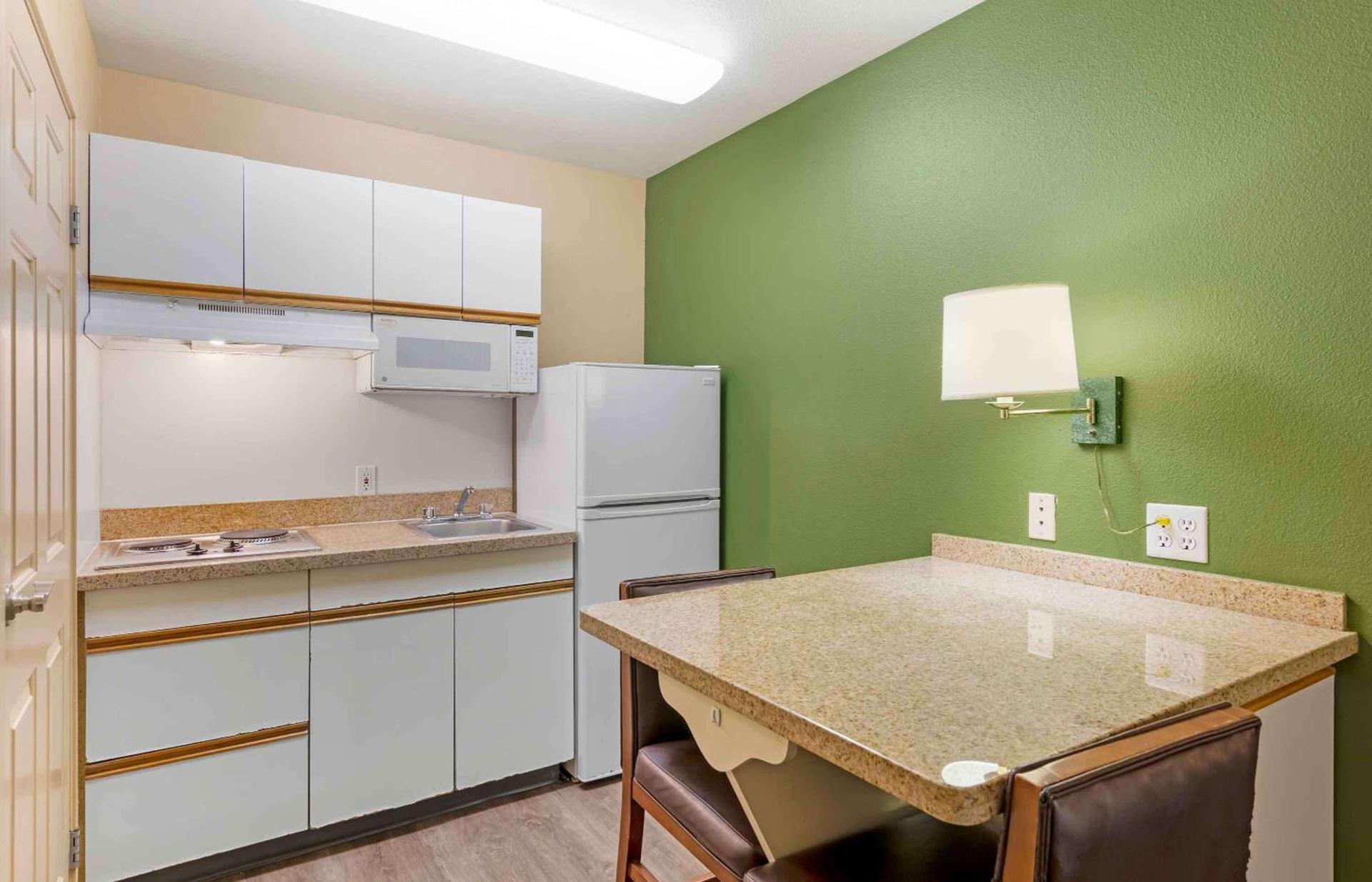 Extended Stay America Suites - Orange County - Irvine Spectrum photo 23