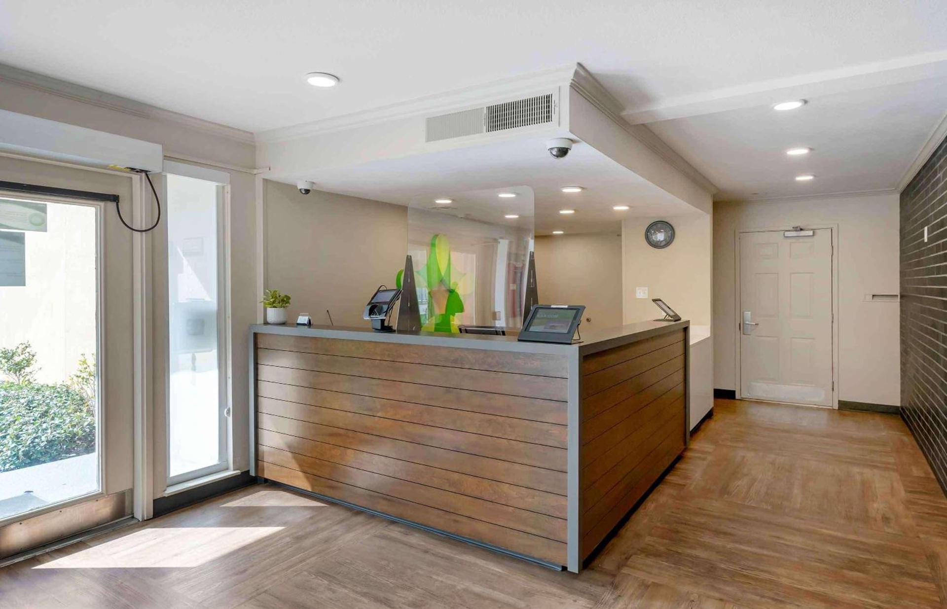 Extended Stay America Suites - San Francisco - San Mateo - SFO photo 4