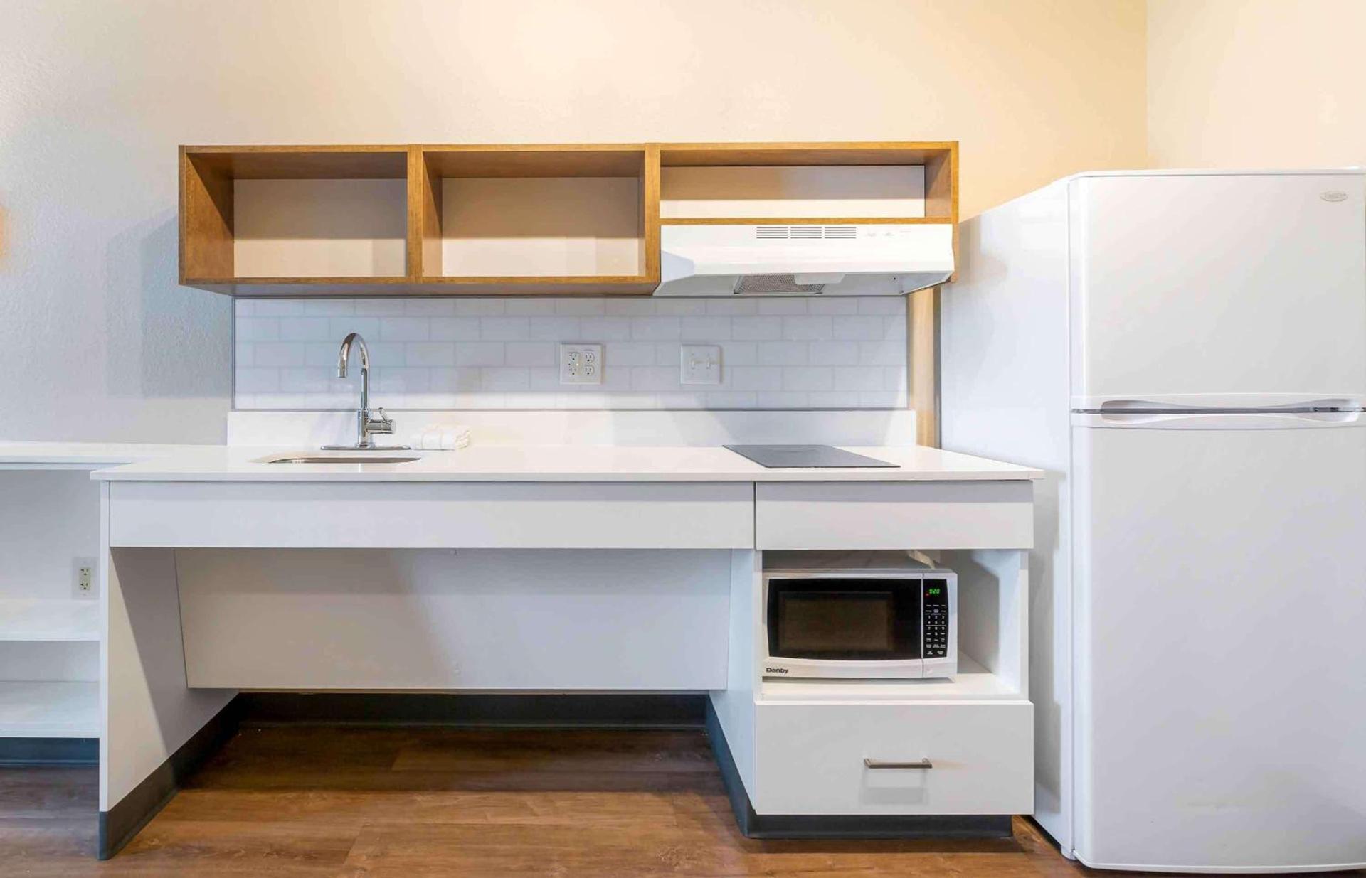 Extended Stay America Suites - San Francisco - San Mateo - SFO photo 19