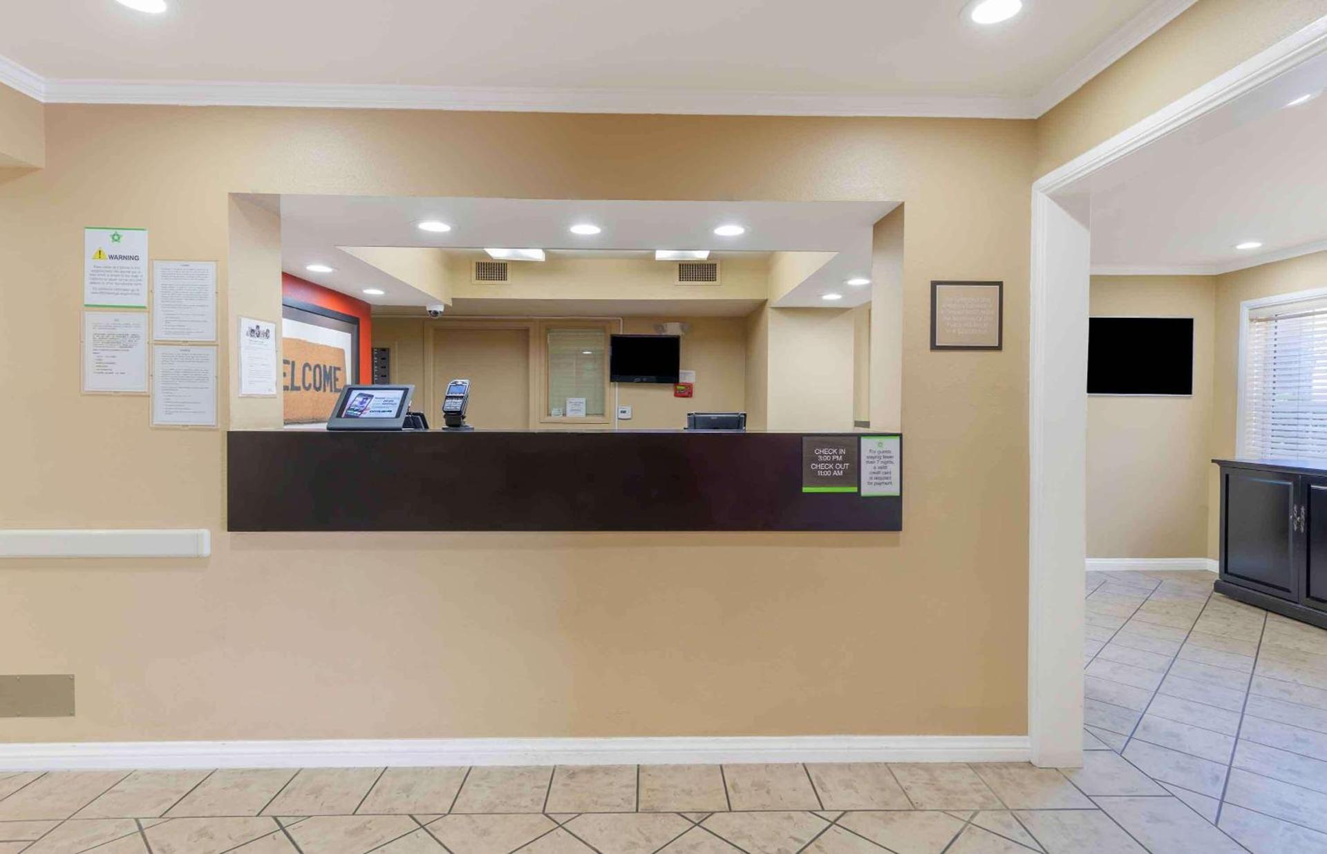 Extended Stay America Suites - Los Angeles - Torrance - Del Amo Circle photo 6