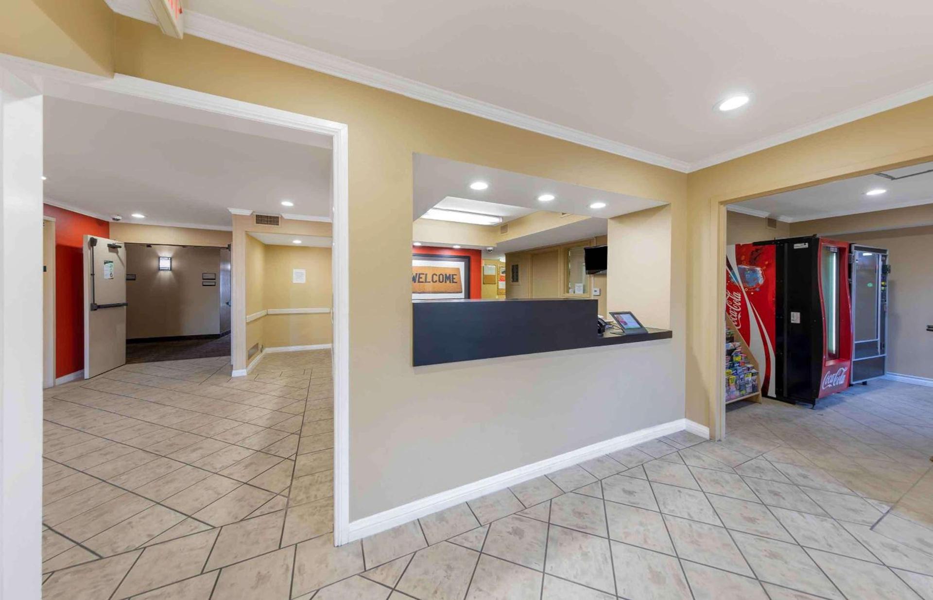 Extended Stay America Suites - Los Angeles - Torrance - Del Amo Circle photo 5